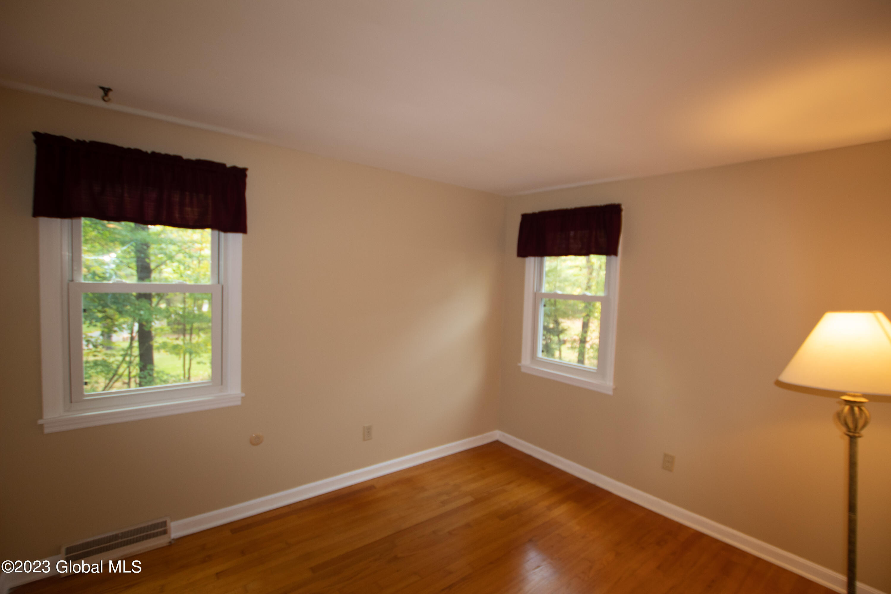 32 Cherokee Lane
