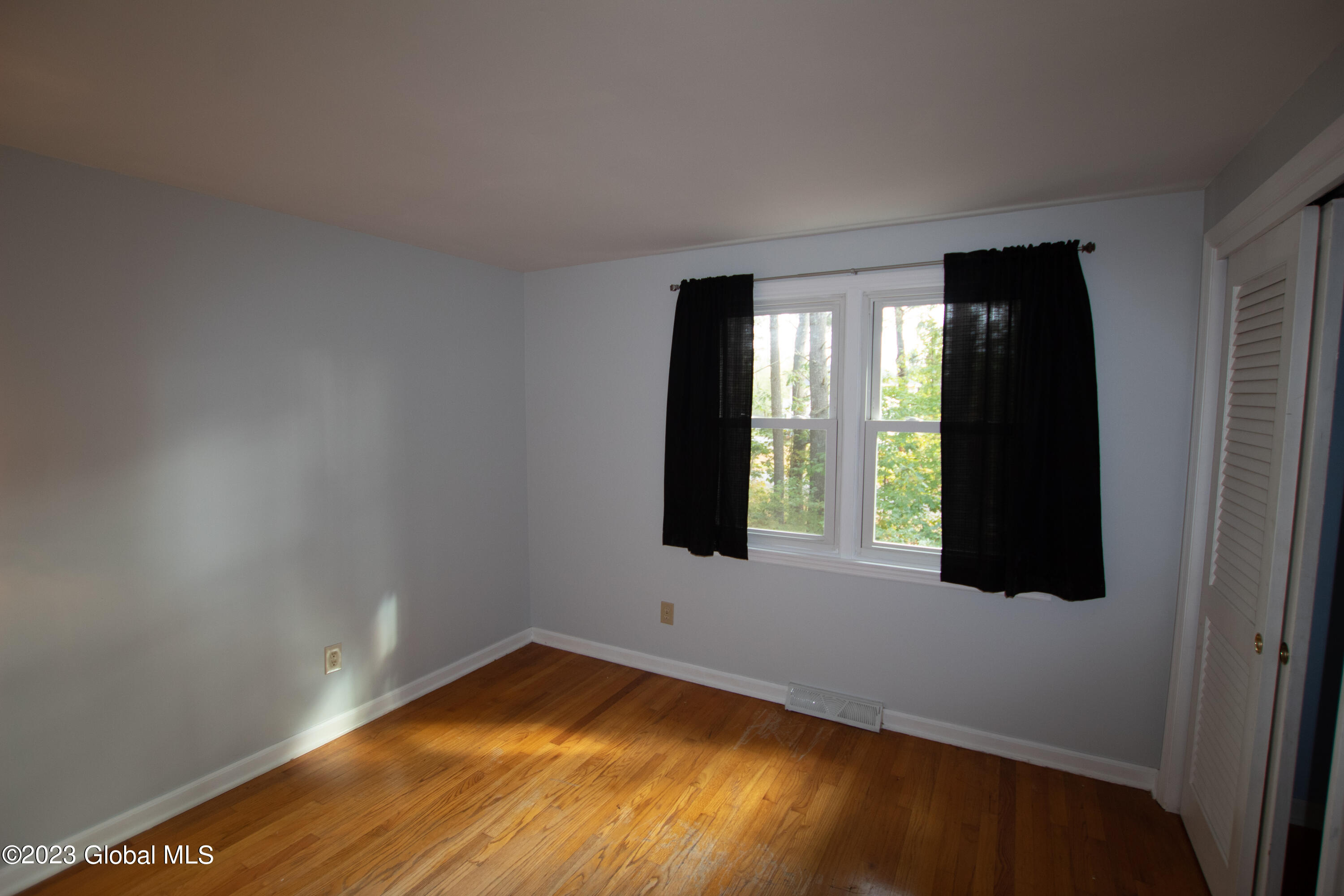 32 Cherokee Lane
