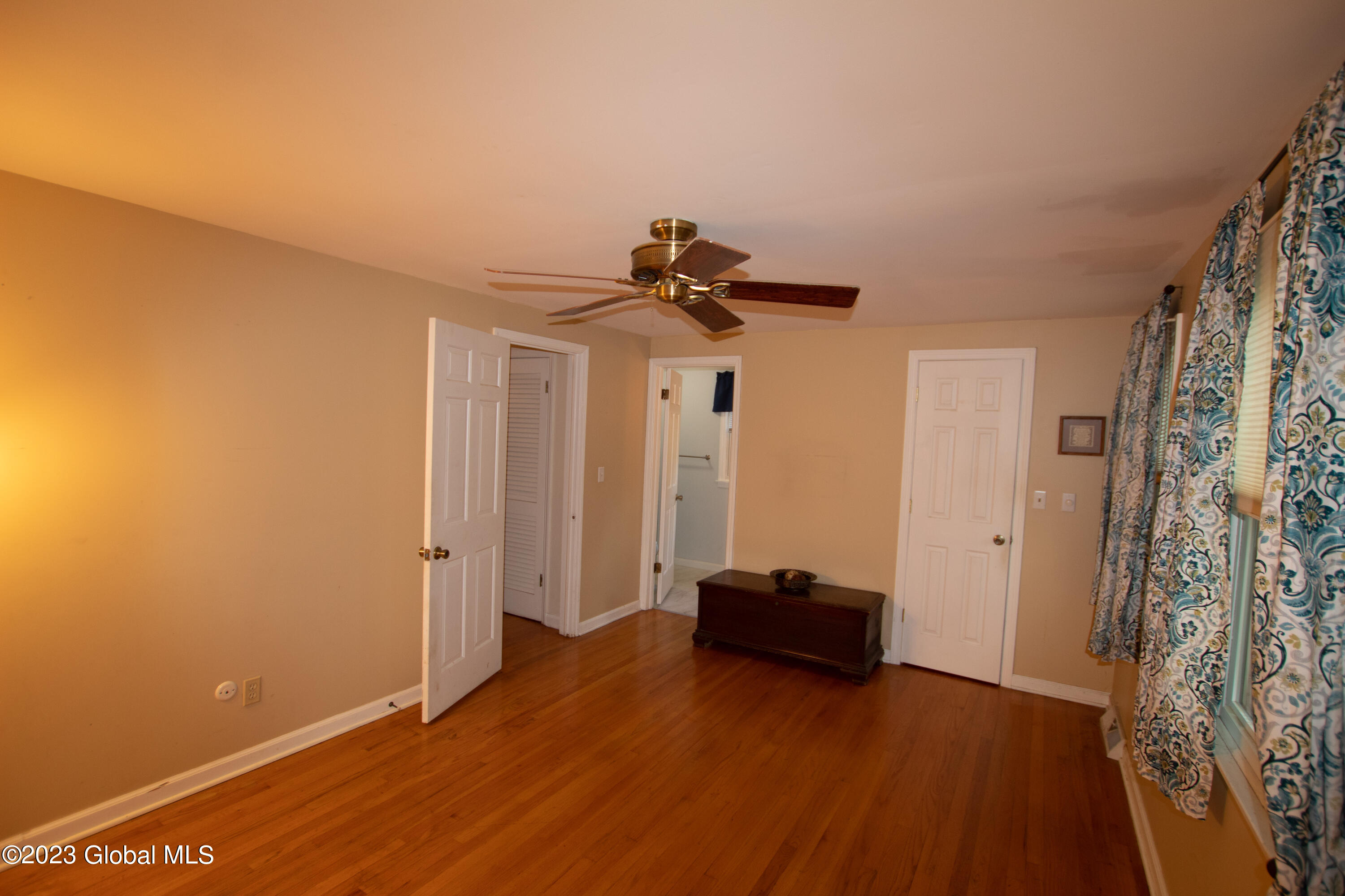 32 Cherokee Lane