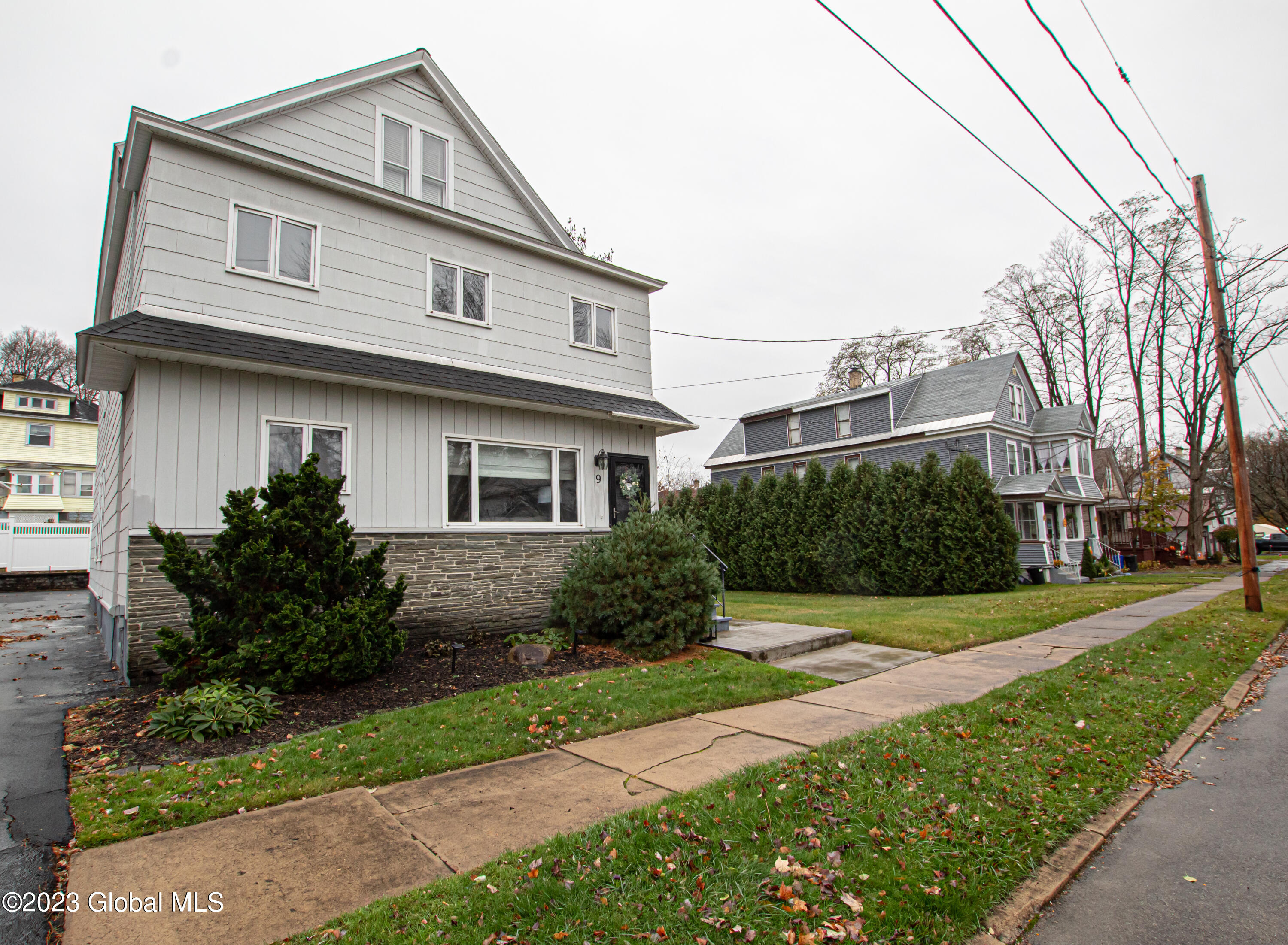 9 Bigelow Avenue