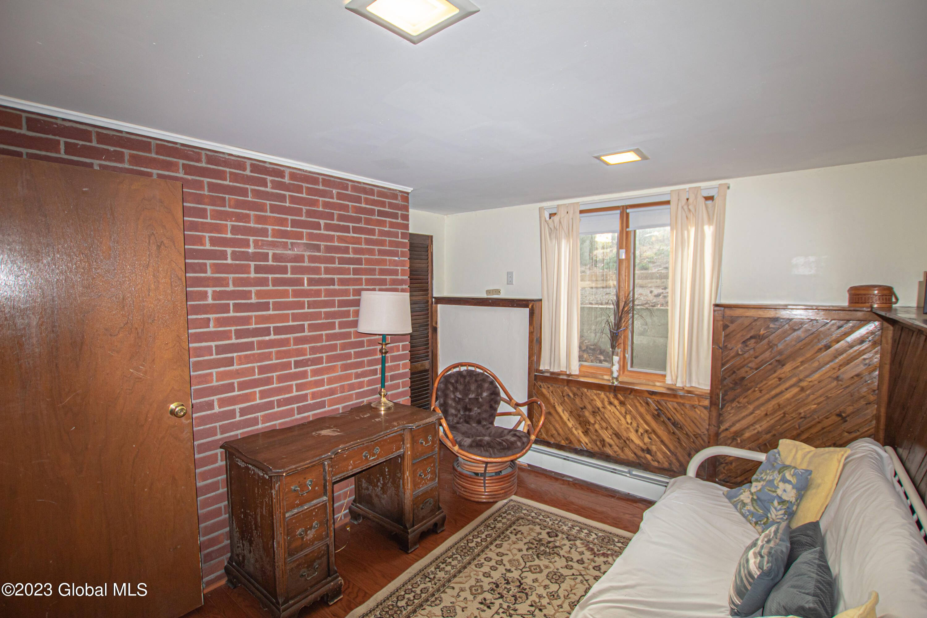 75 Cherokee Lane