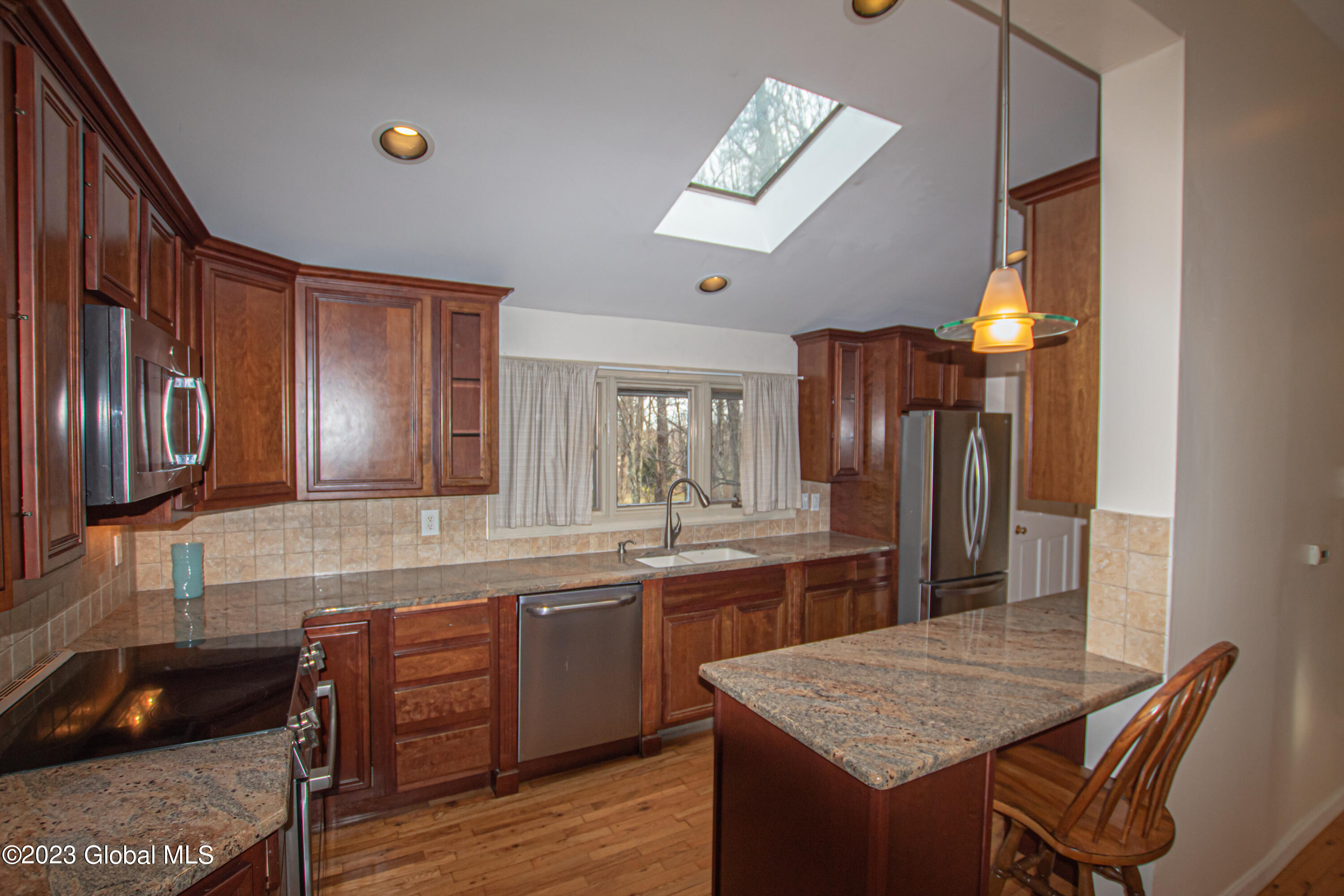 75 Cherokee Lane