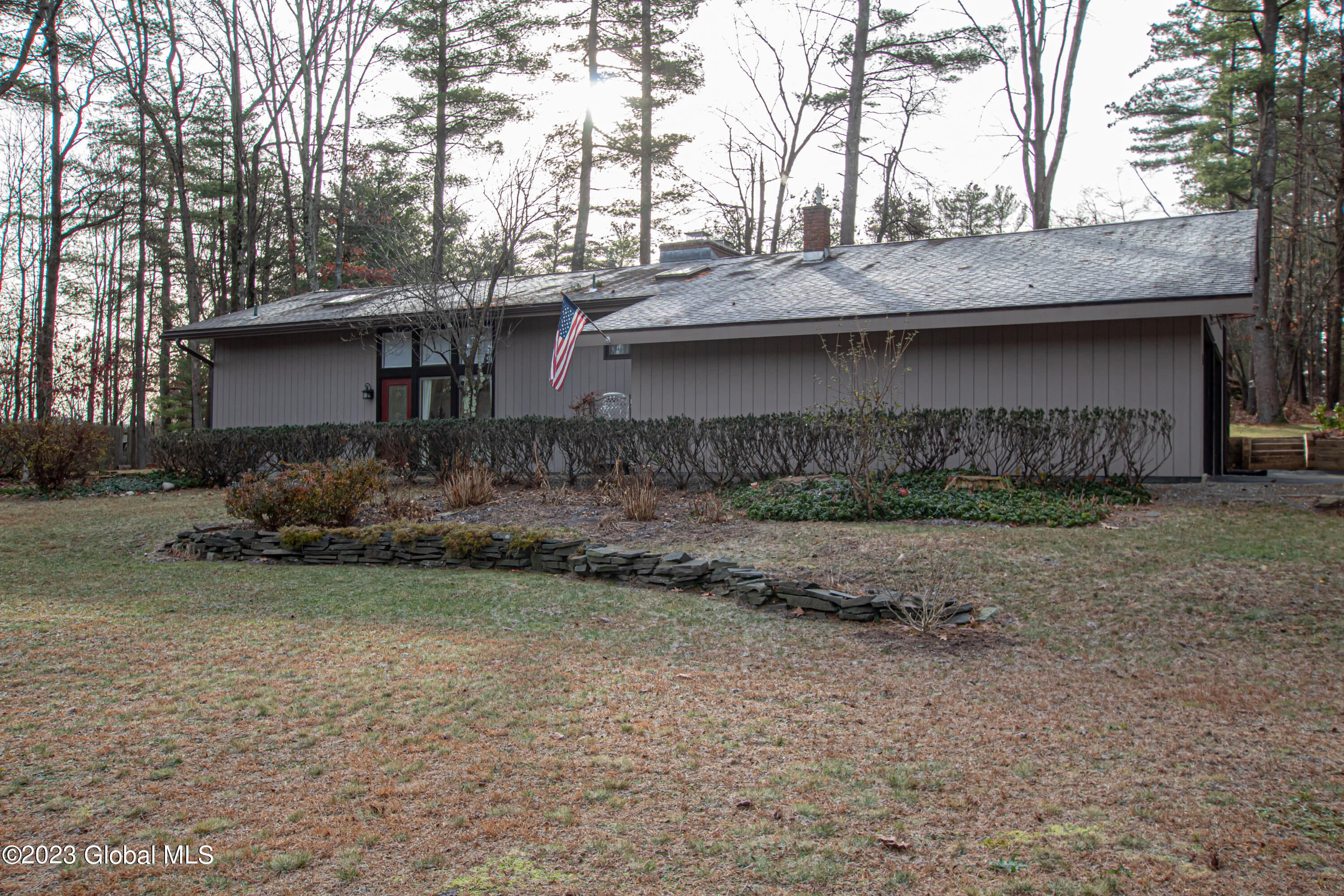 75 Cherokee Lane