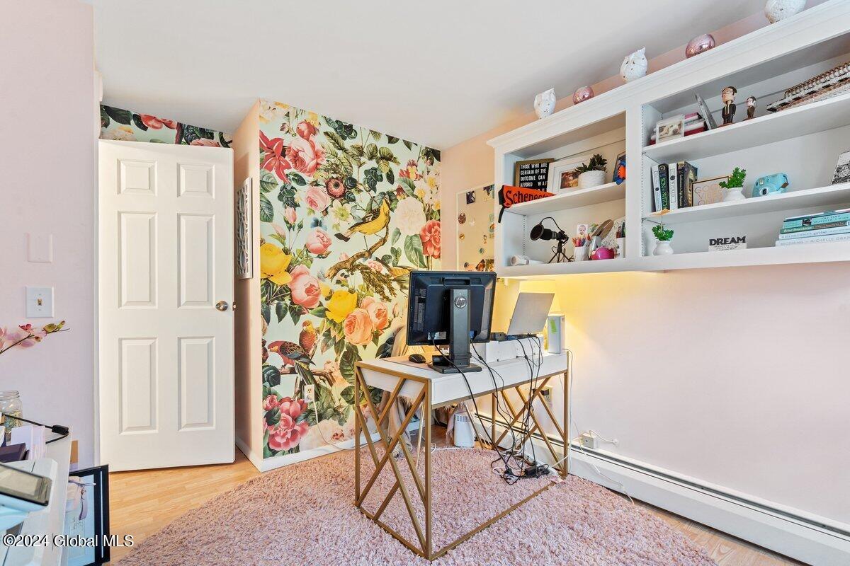 209 Parkland Avenue