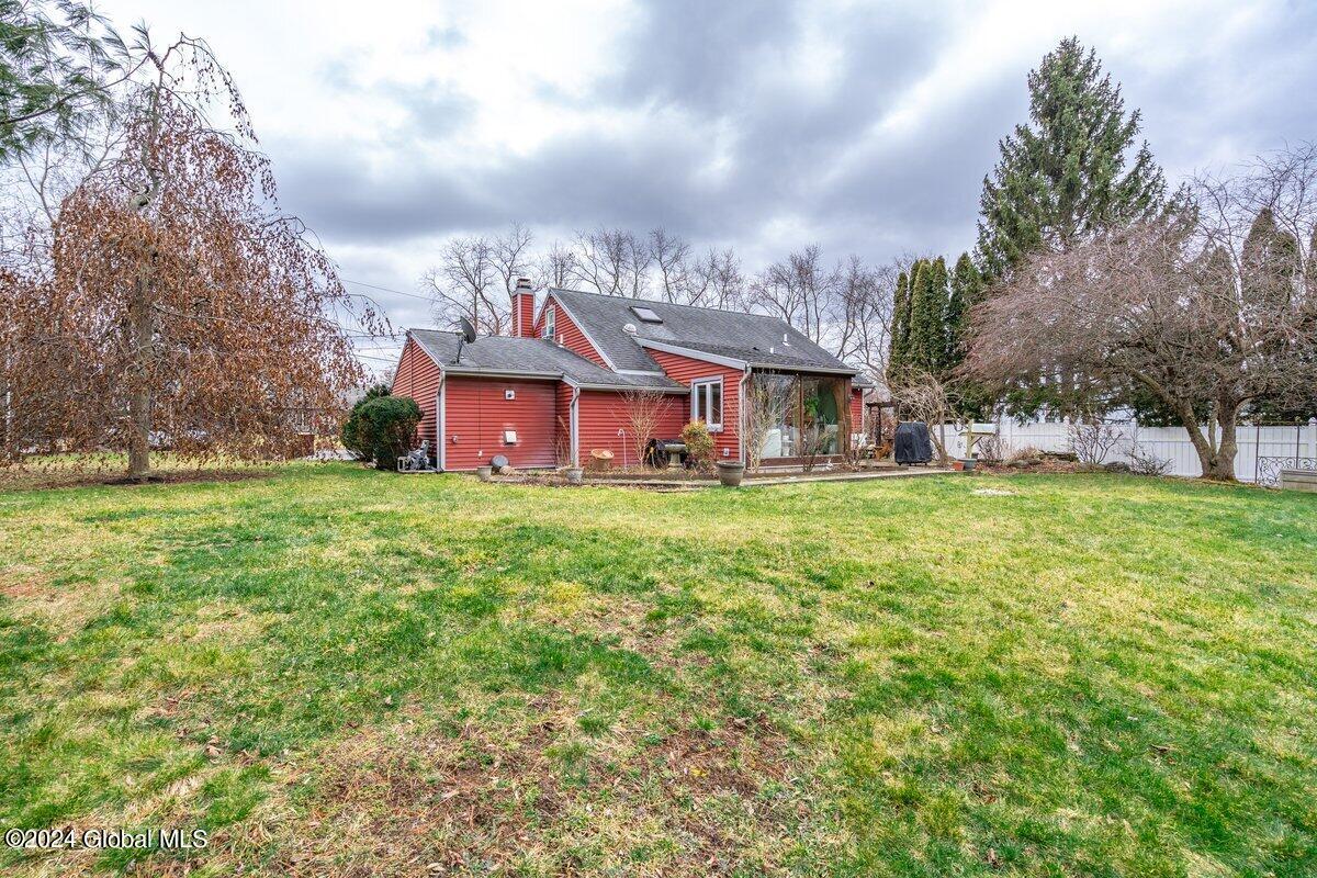 209 Parkland Avenue