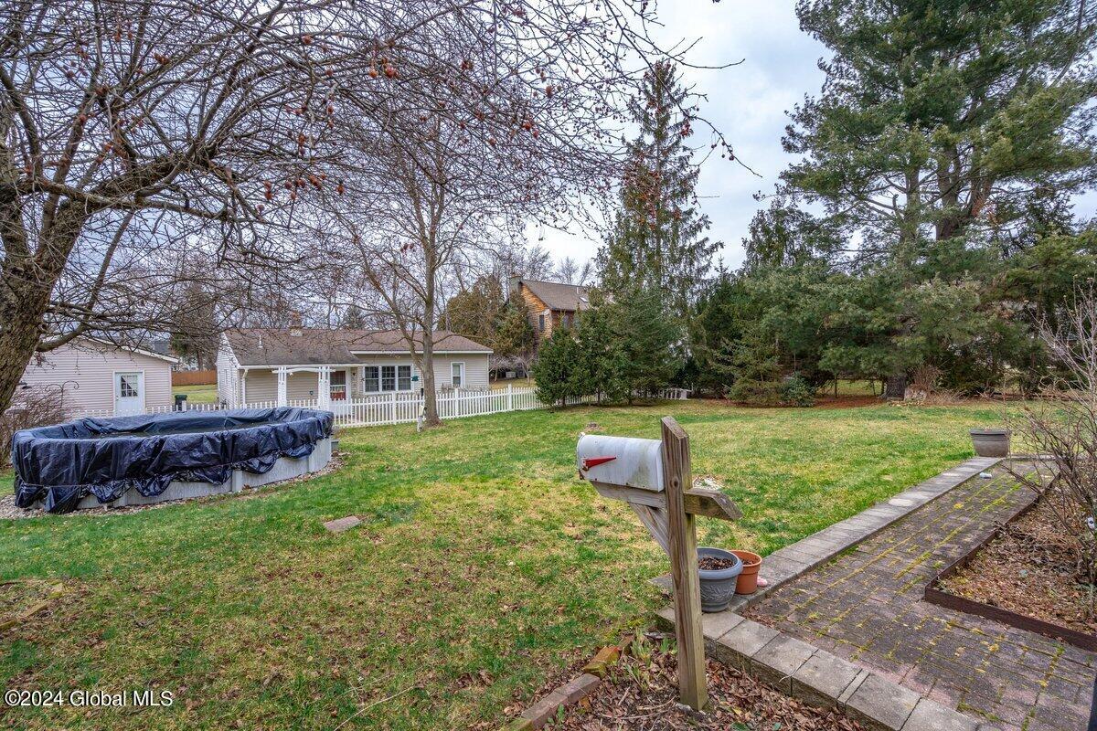 209 Parkland Avenue