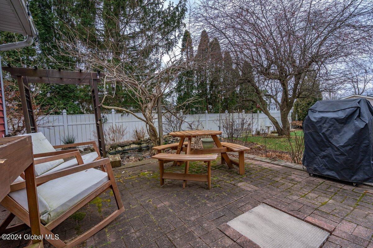 209 Parkland Avenue