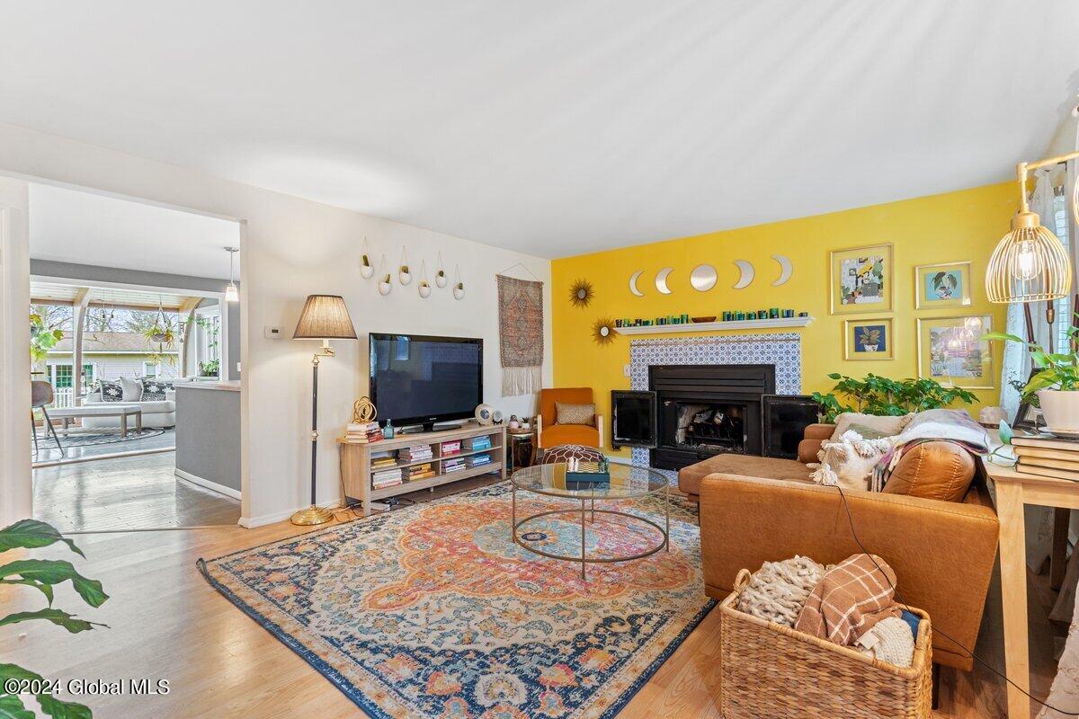 209 Parkland Avenue