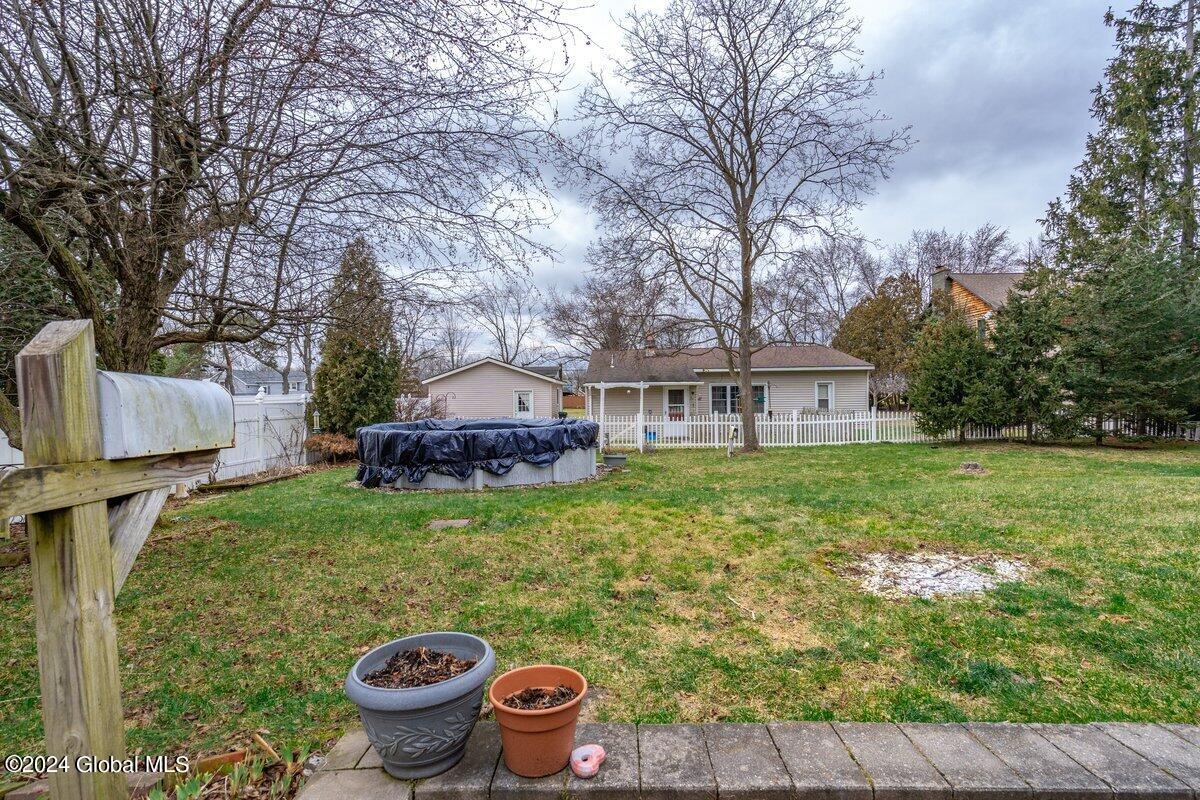 209 Parkland Avenue