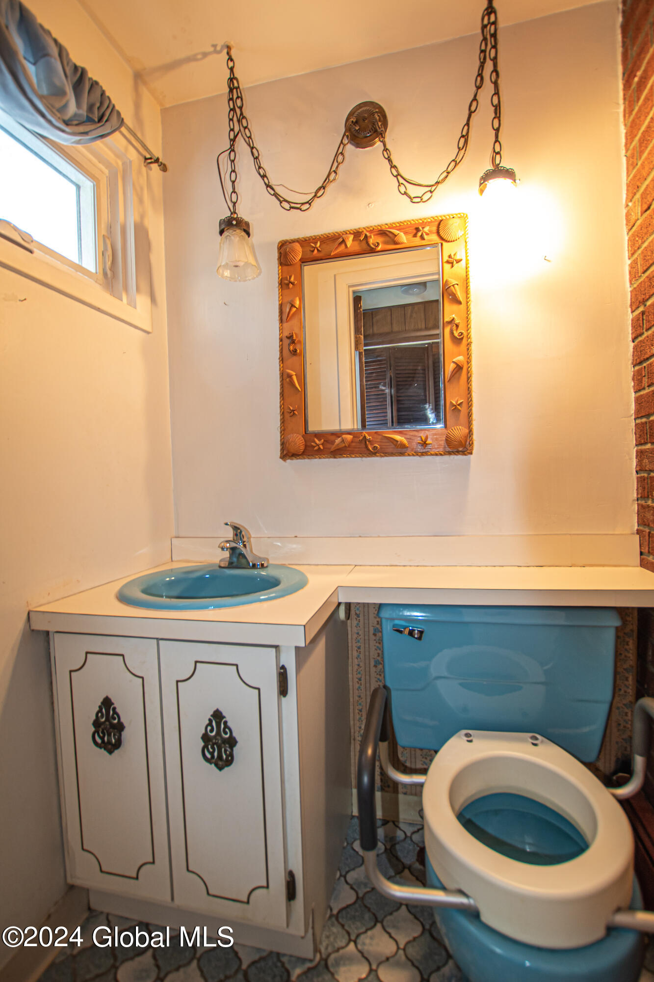 391 Hidley Road