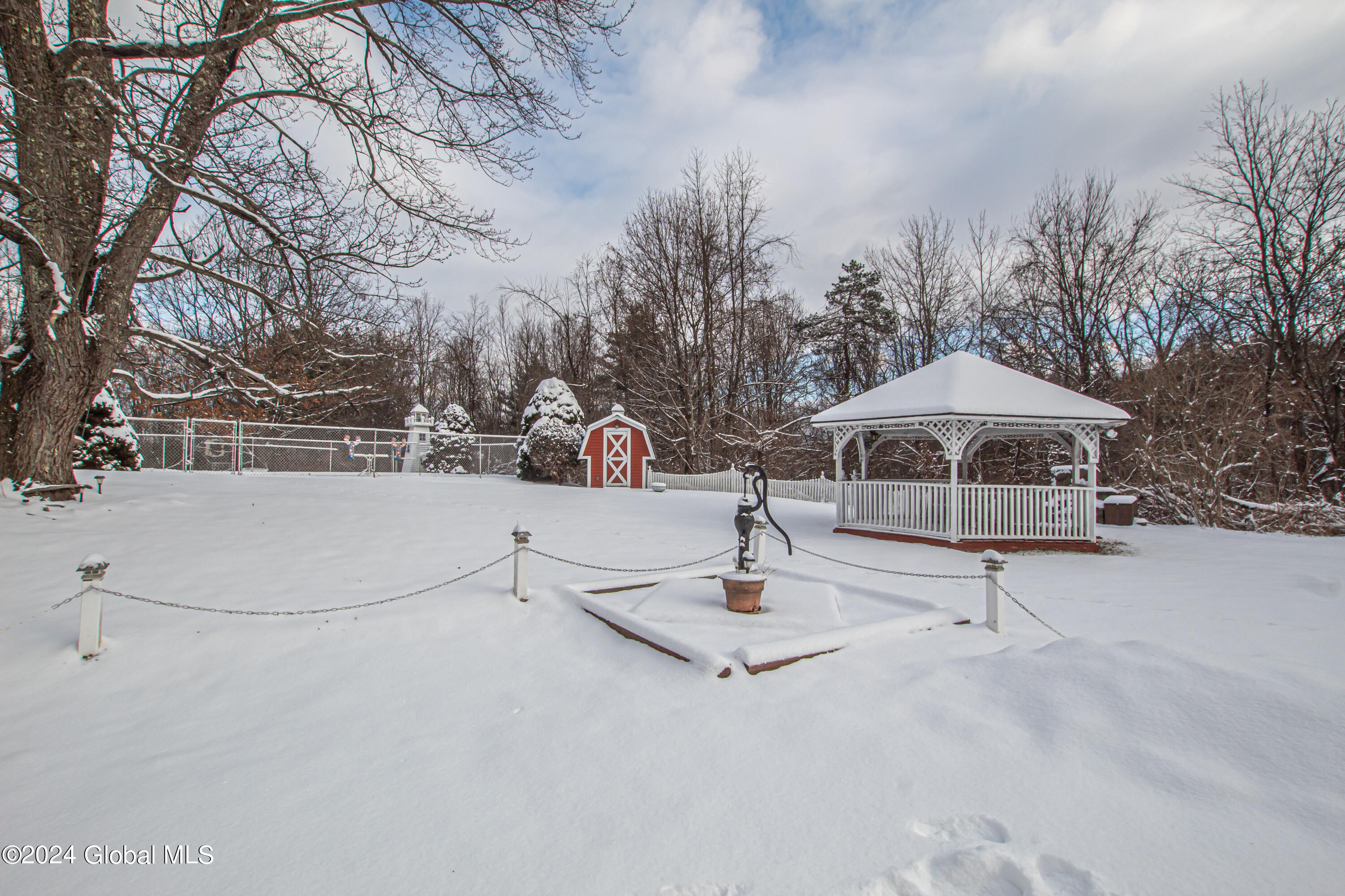 391 Hidley Road