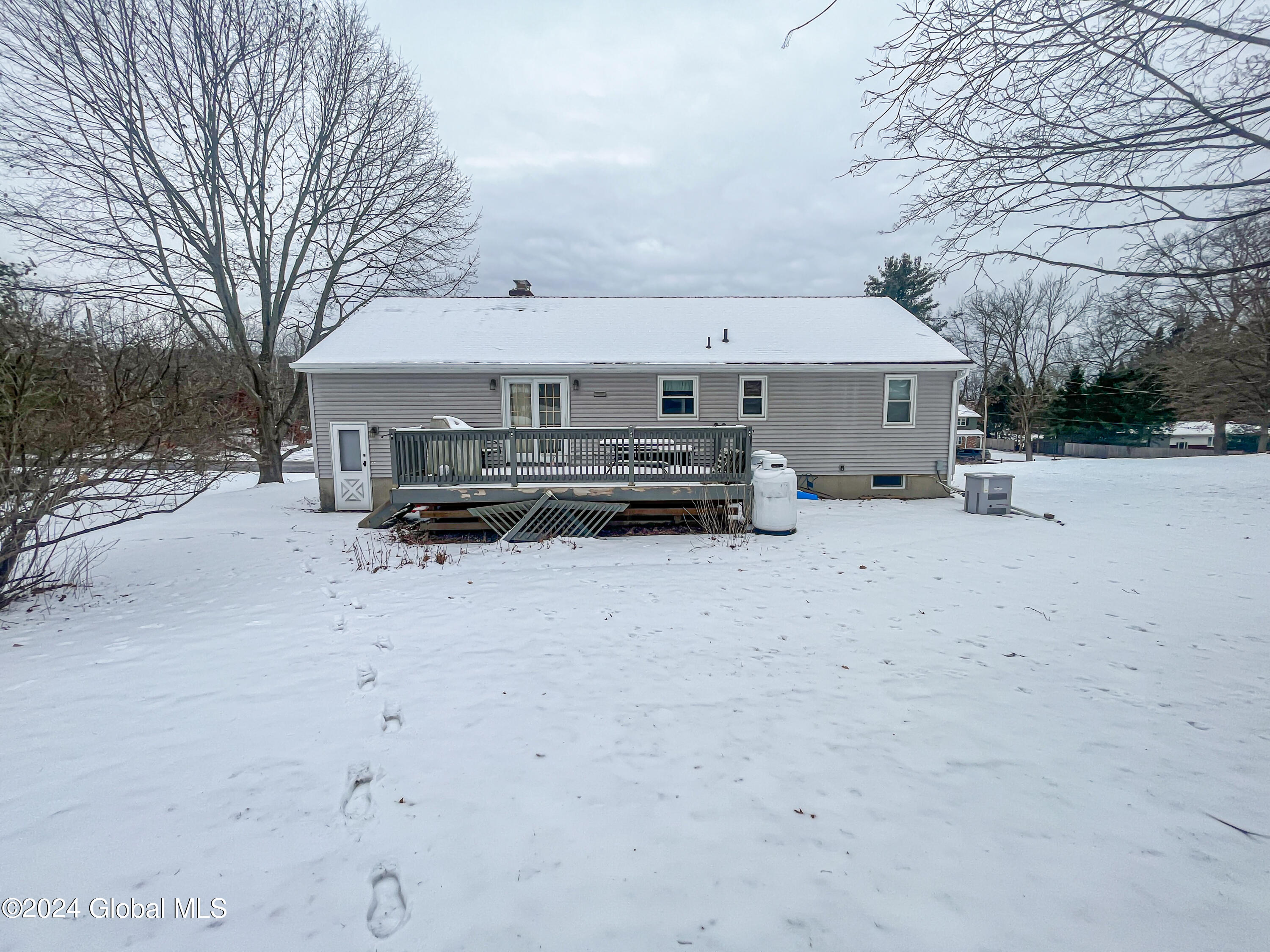 1725 Richwood Drive