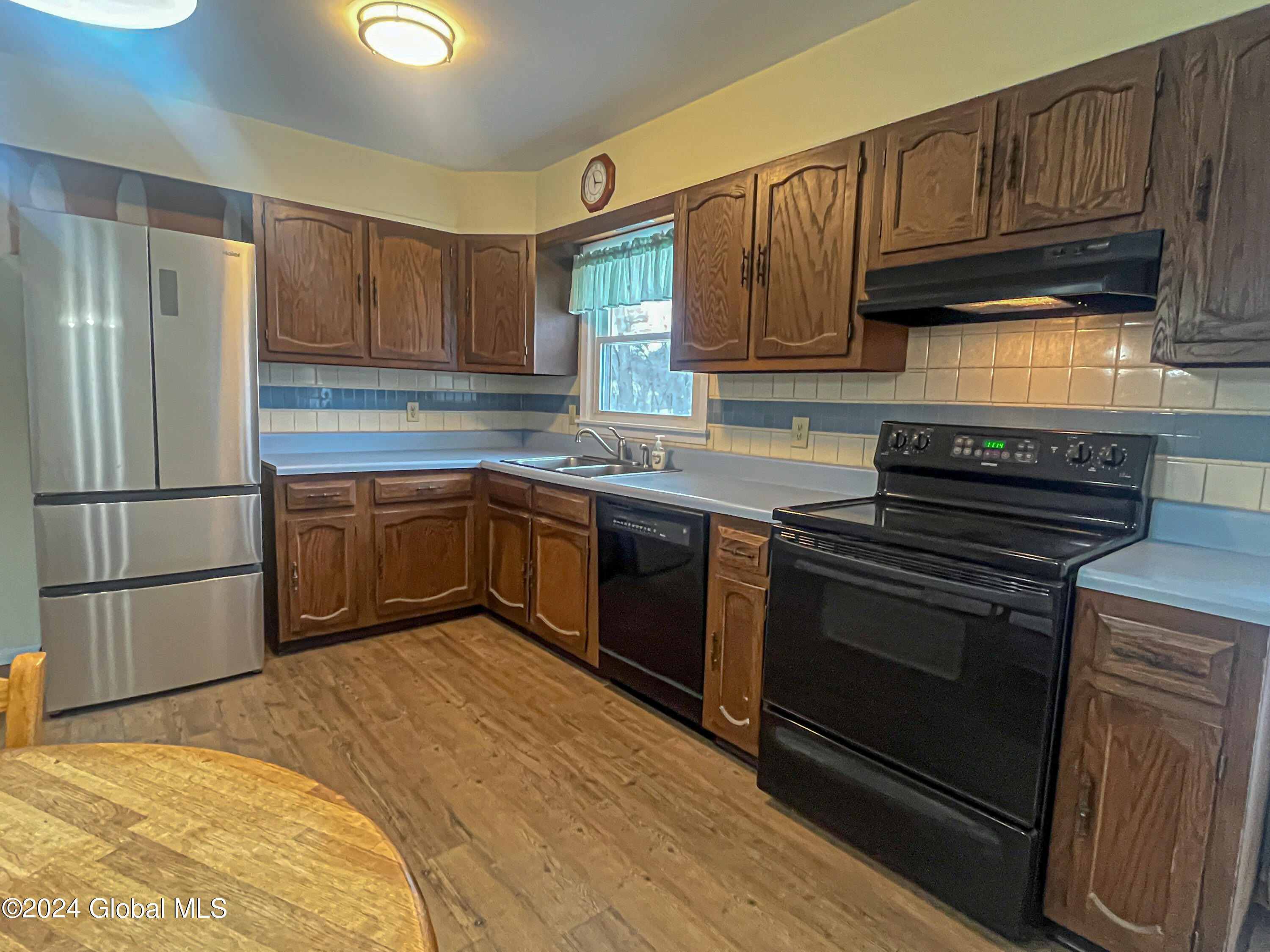 1725 Richwood Drive