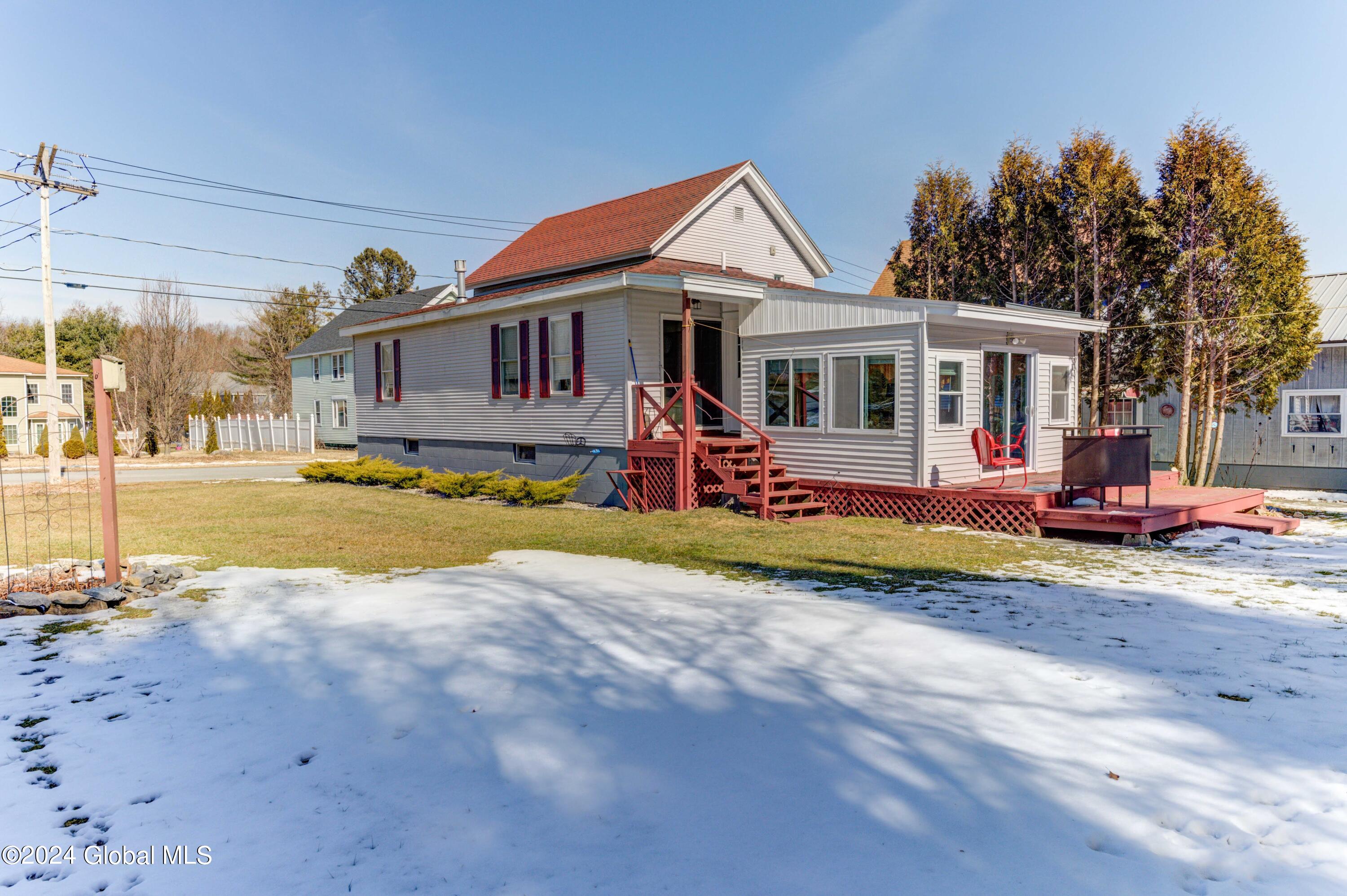 109 2nd Street Street