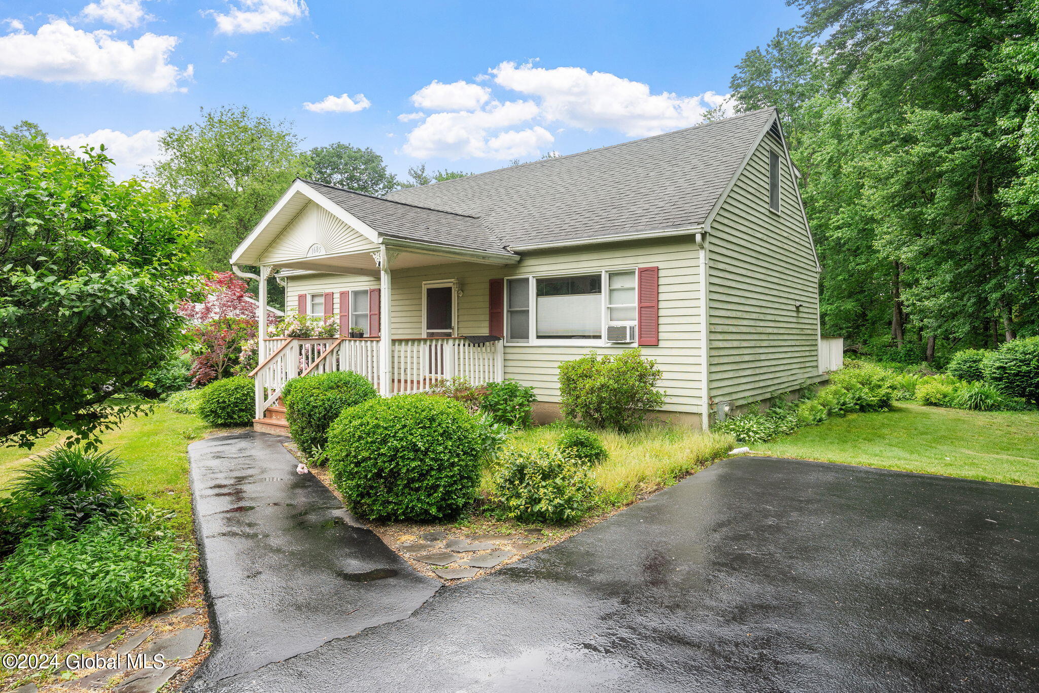 1685 Julianne Drive