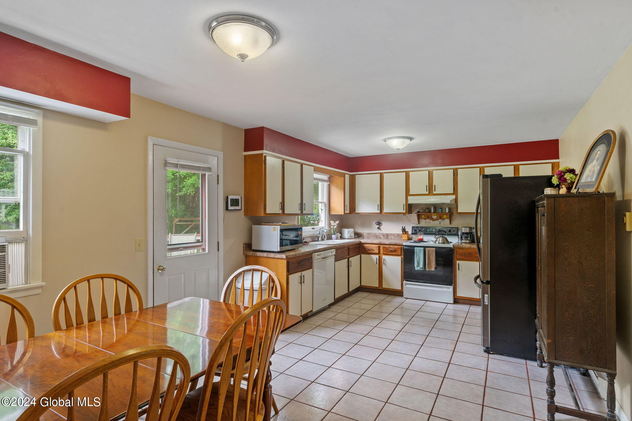 1685 Julianne Drive