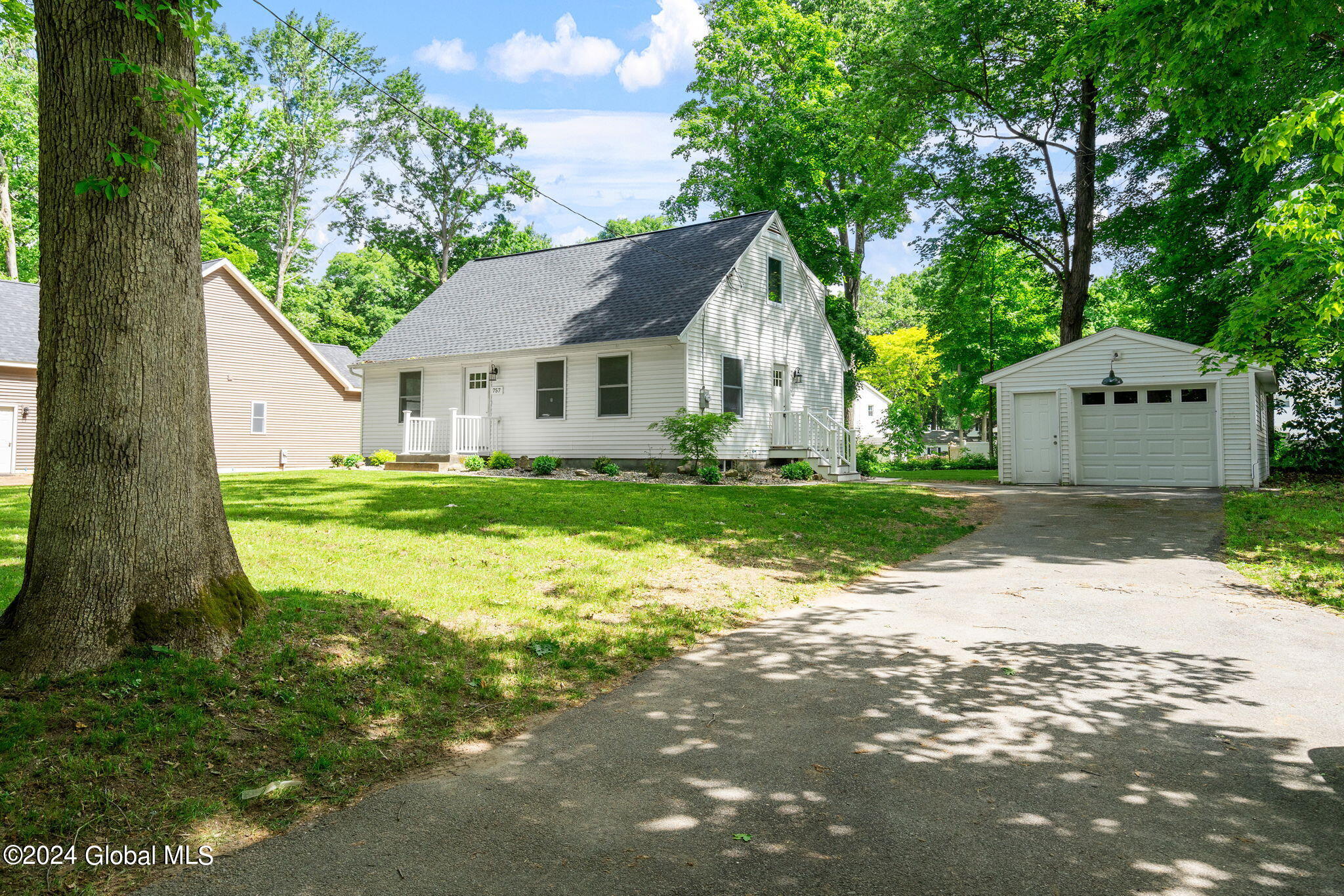 757 Carlton Road