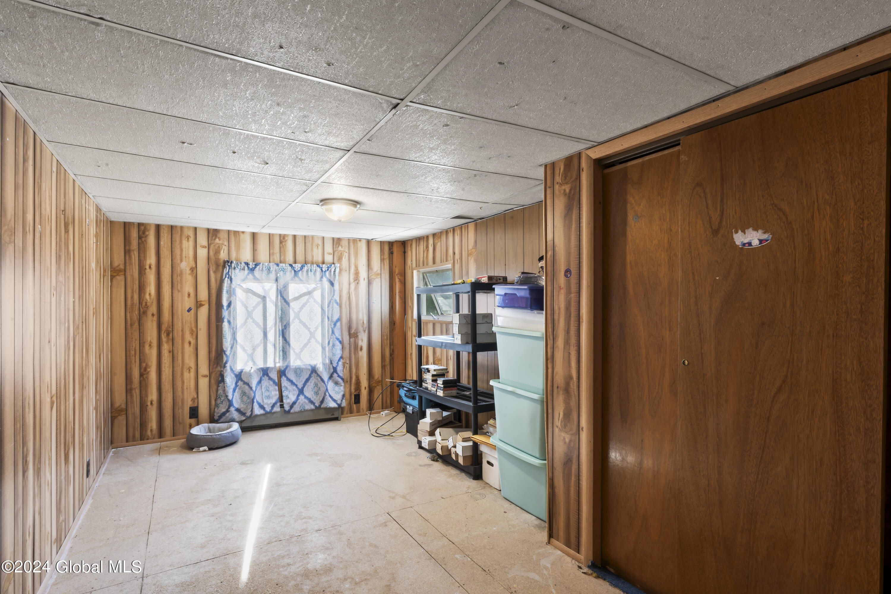 46 Bloomingdale Avenue