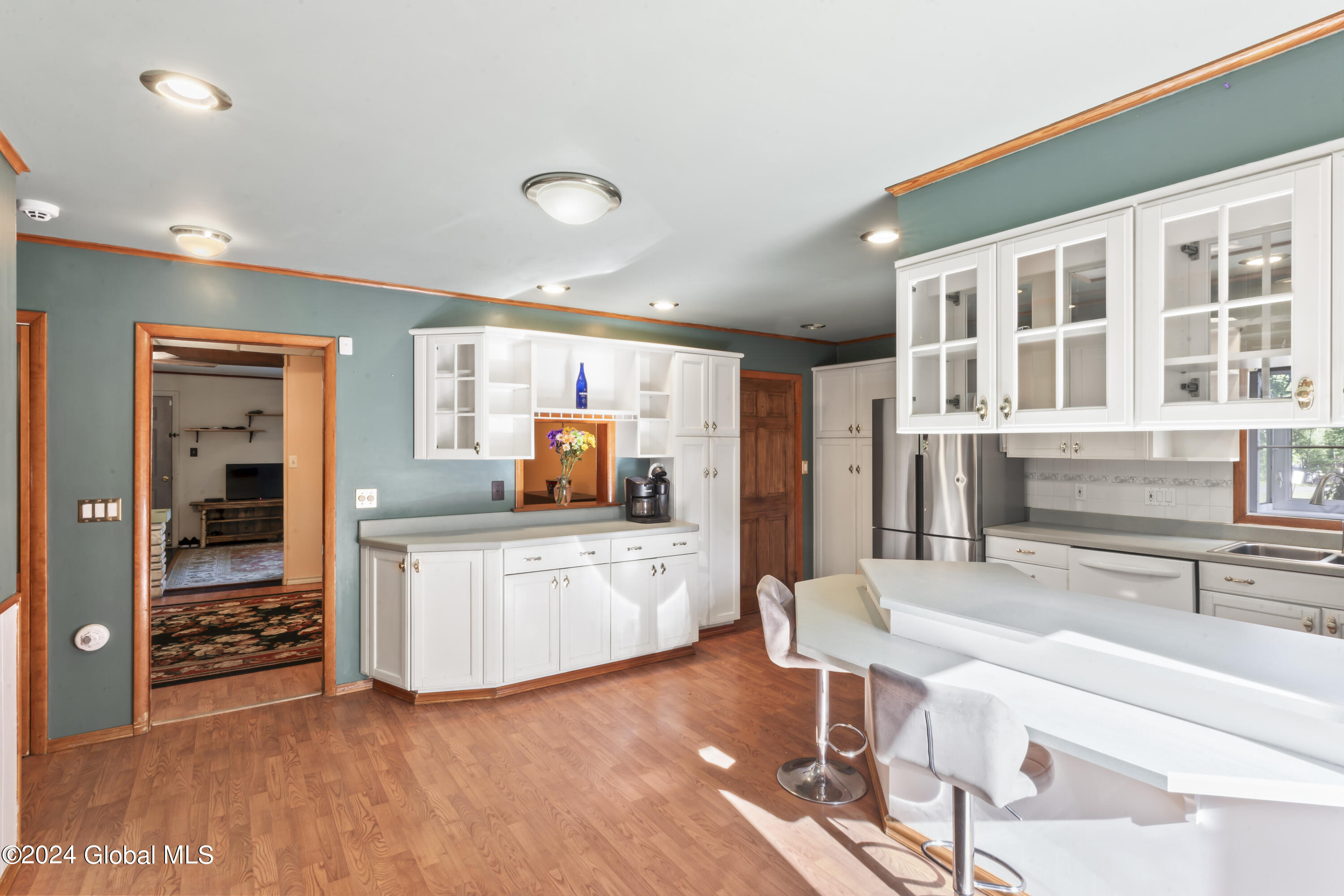 46 Bloomingdale Avenue