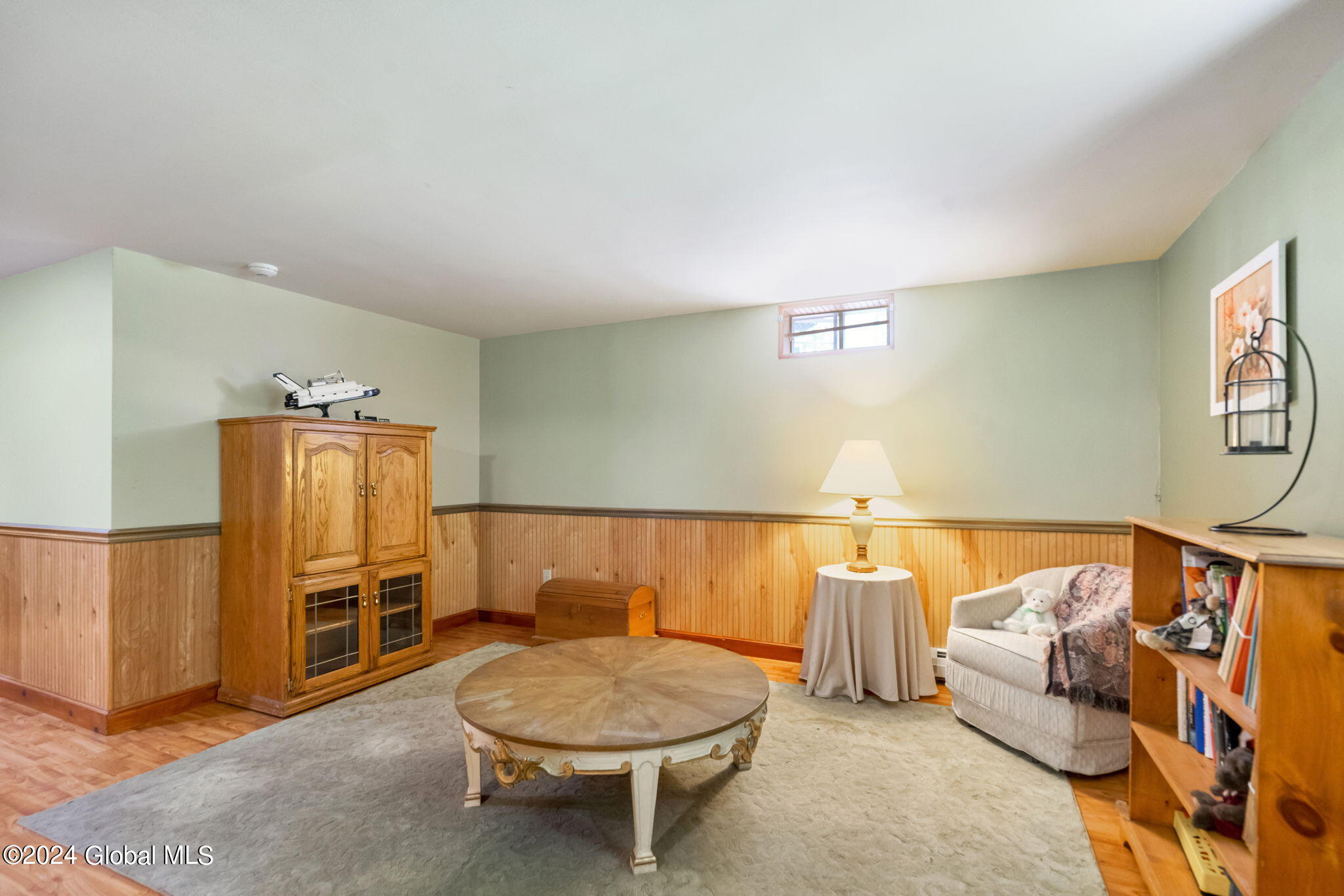 221 Sheer Road