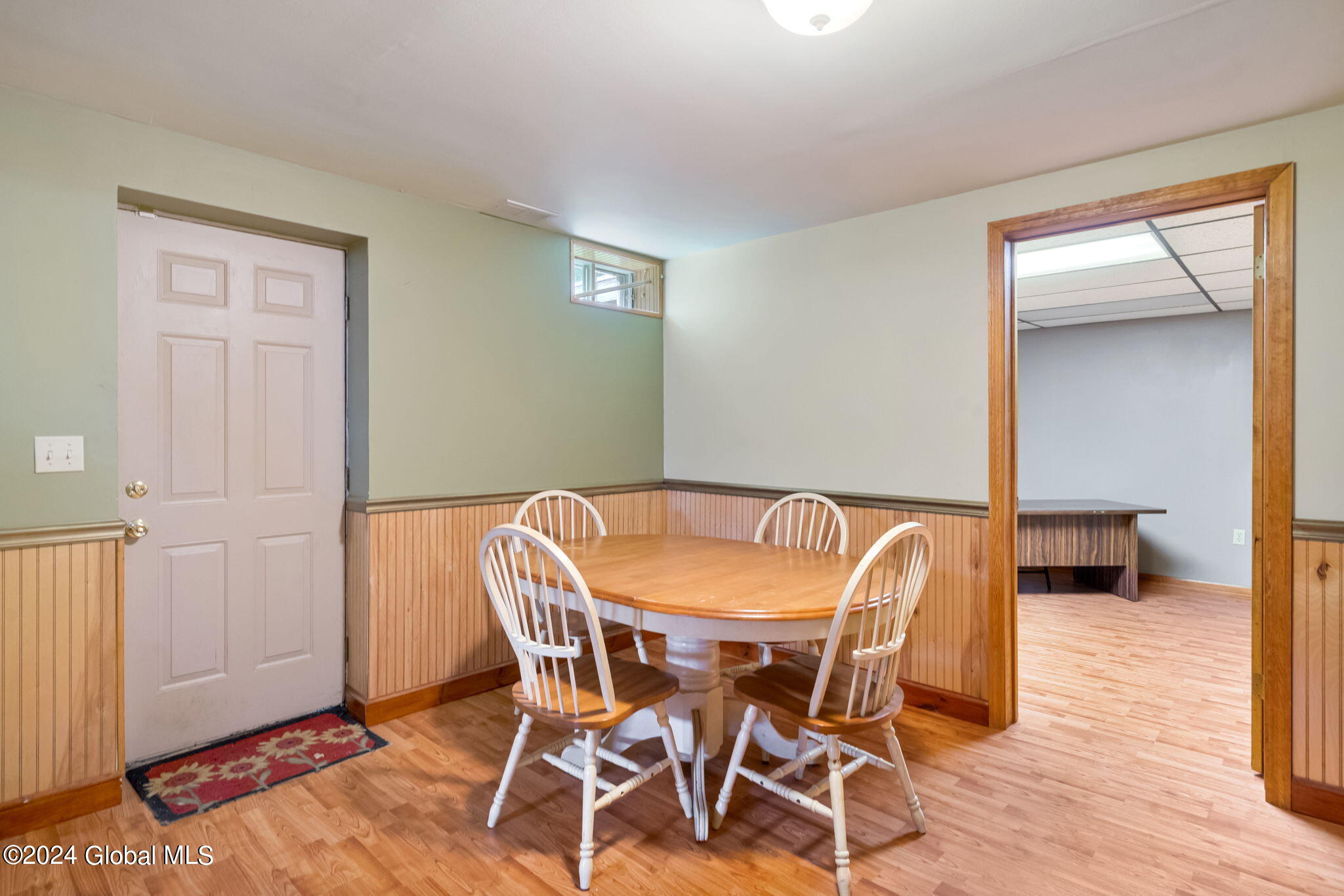 221 Sheer Road