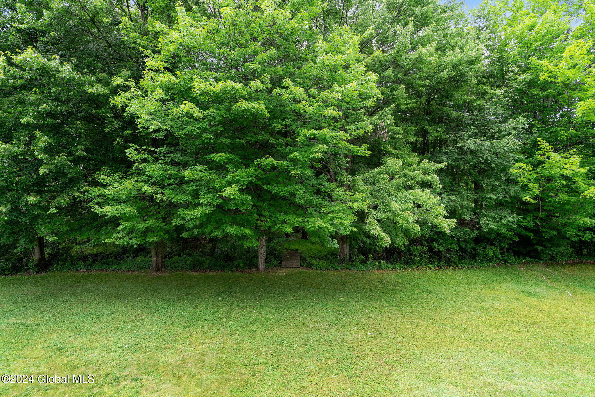 221 Sheer Road