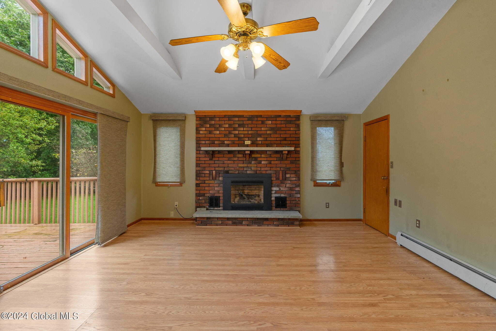 23 Henrietta Boulevard