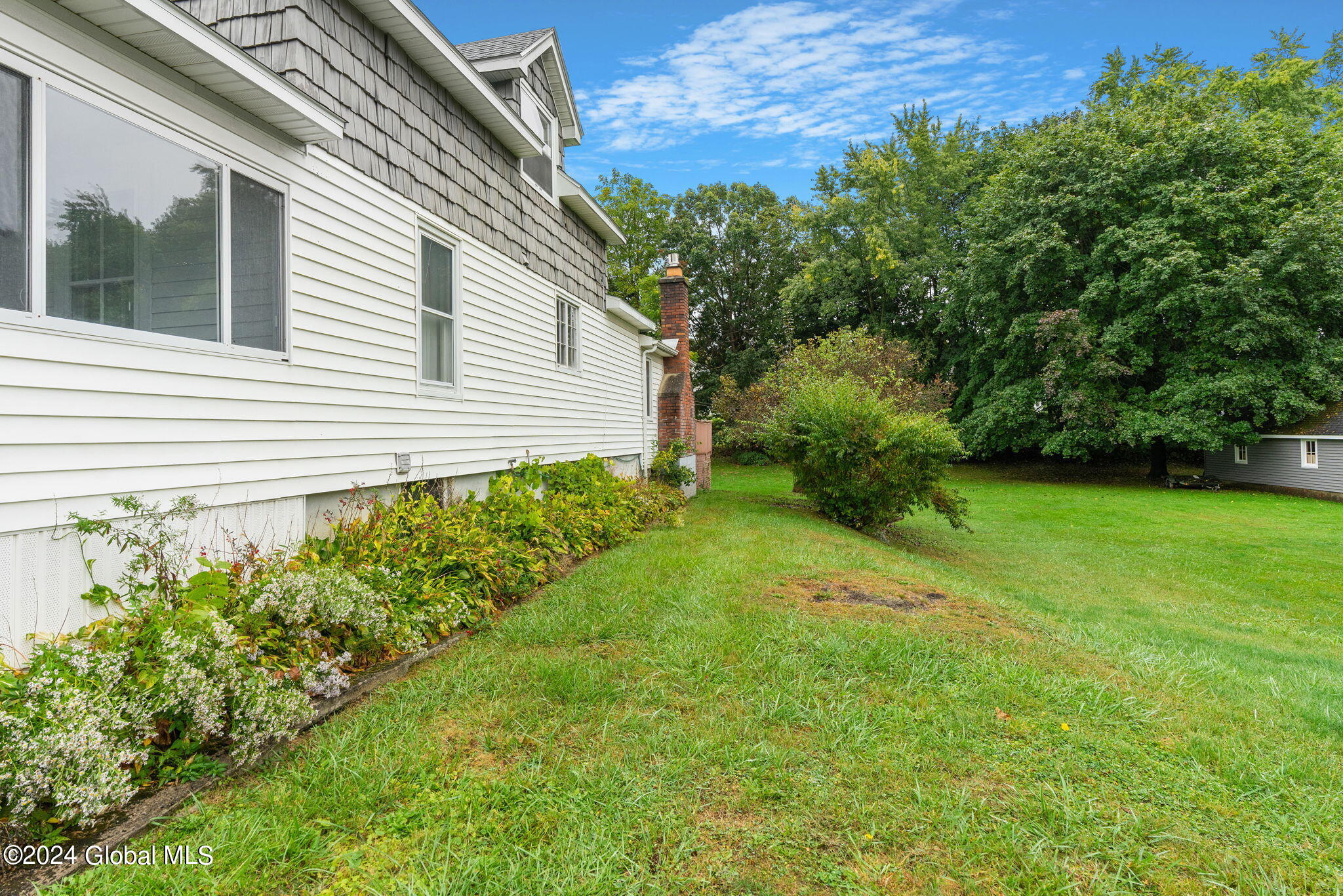 23 Henrietta Boulevard