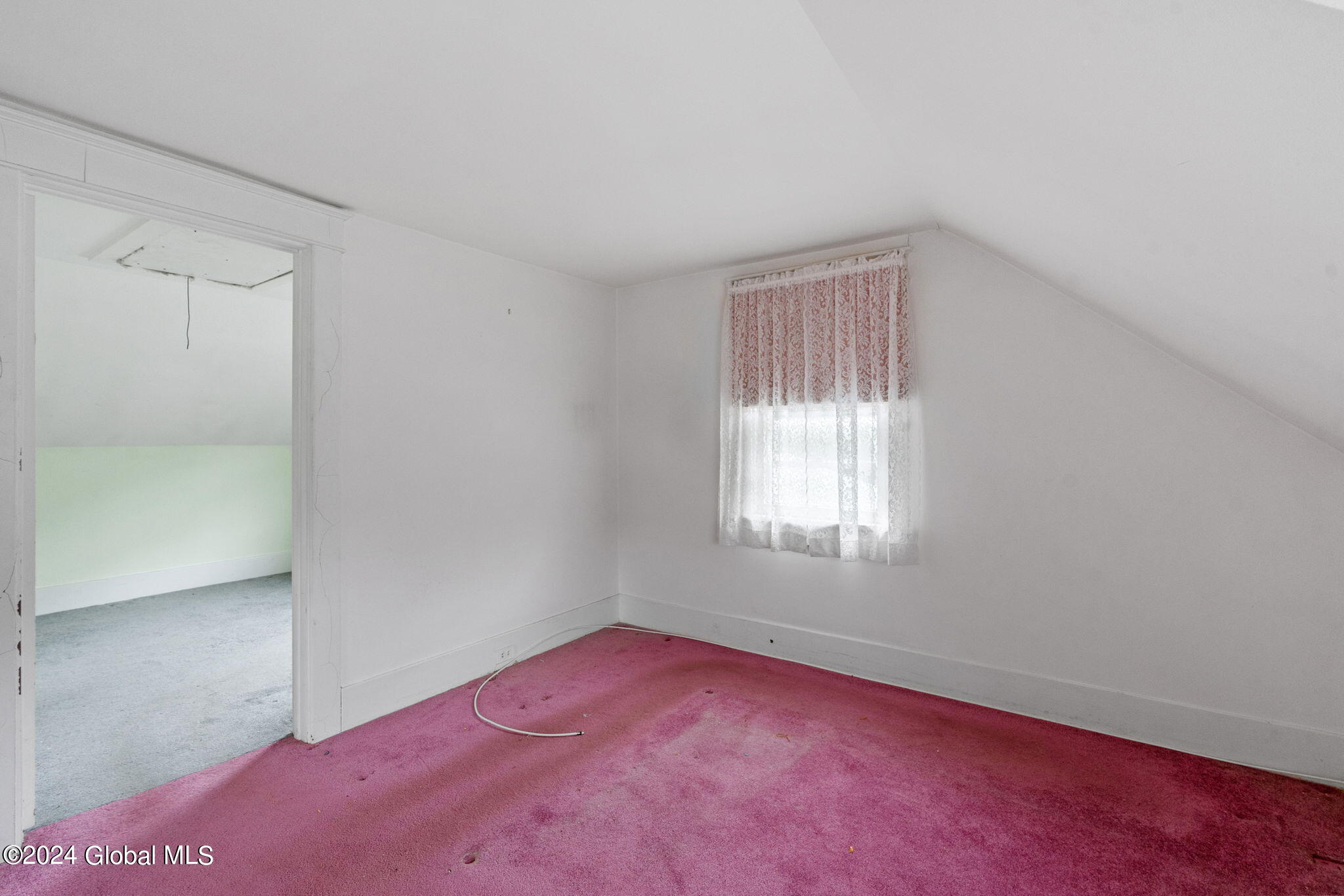 23 Henrietta Boulevard