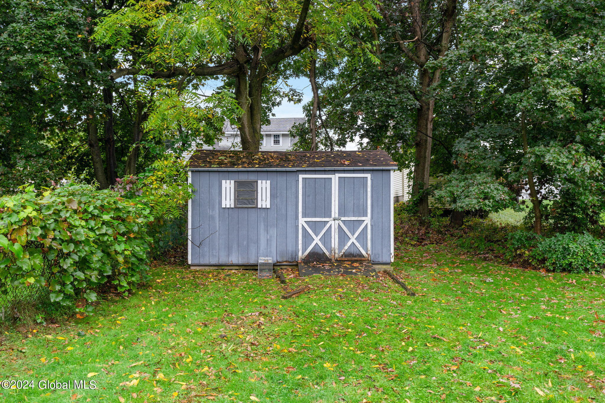 23 Henrietta Boulevard