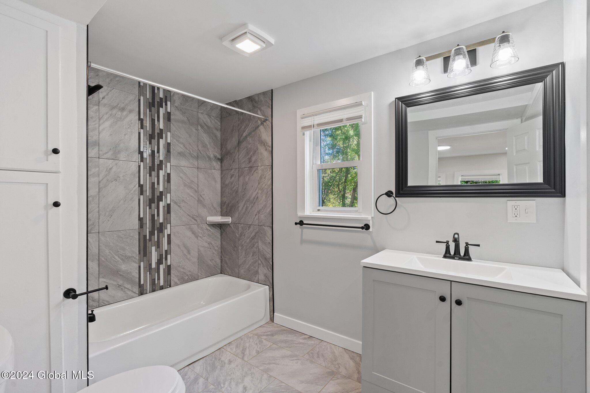 96 W 11th Avenue