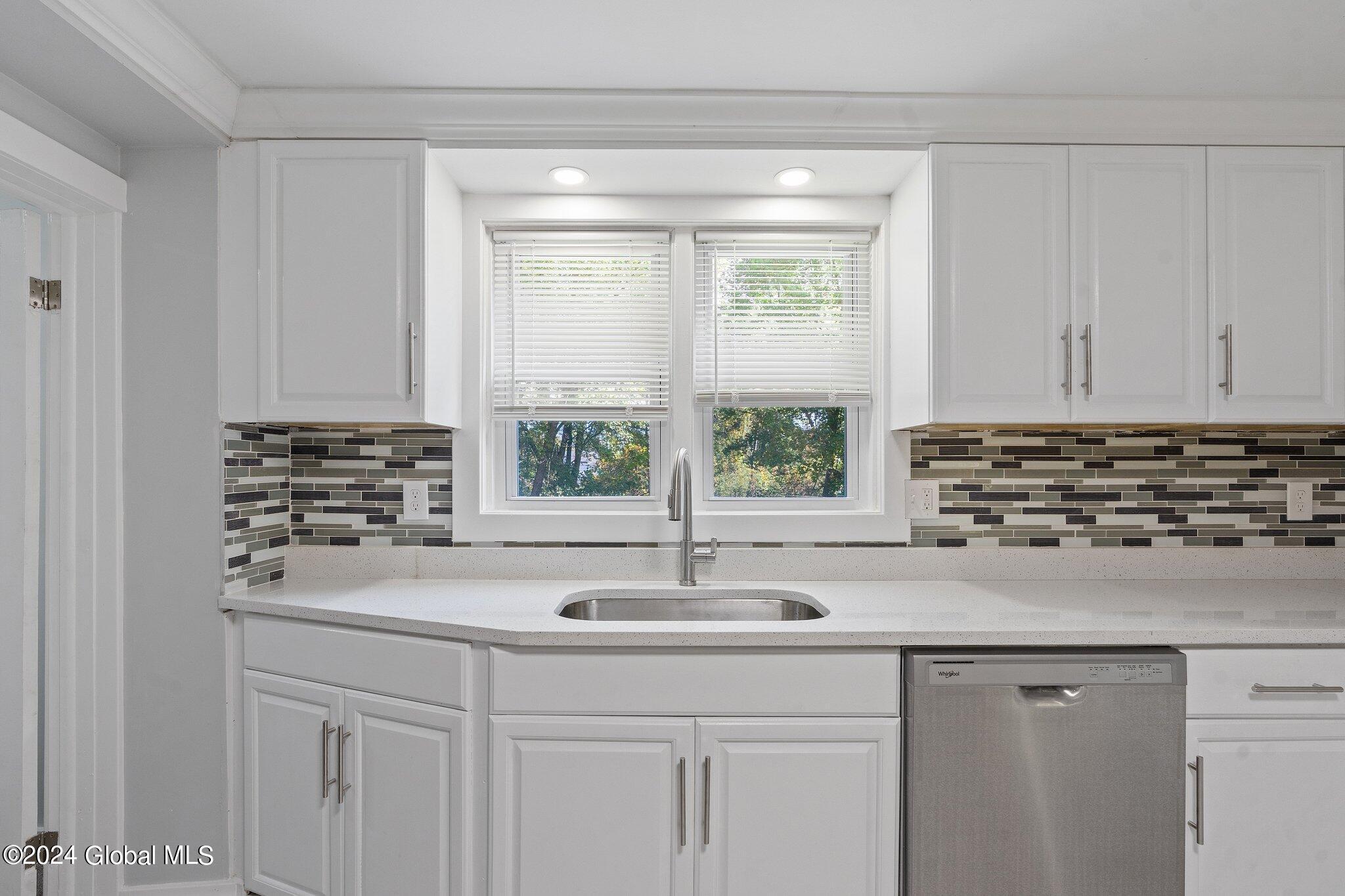 96 W 11th Avenue