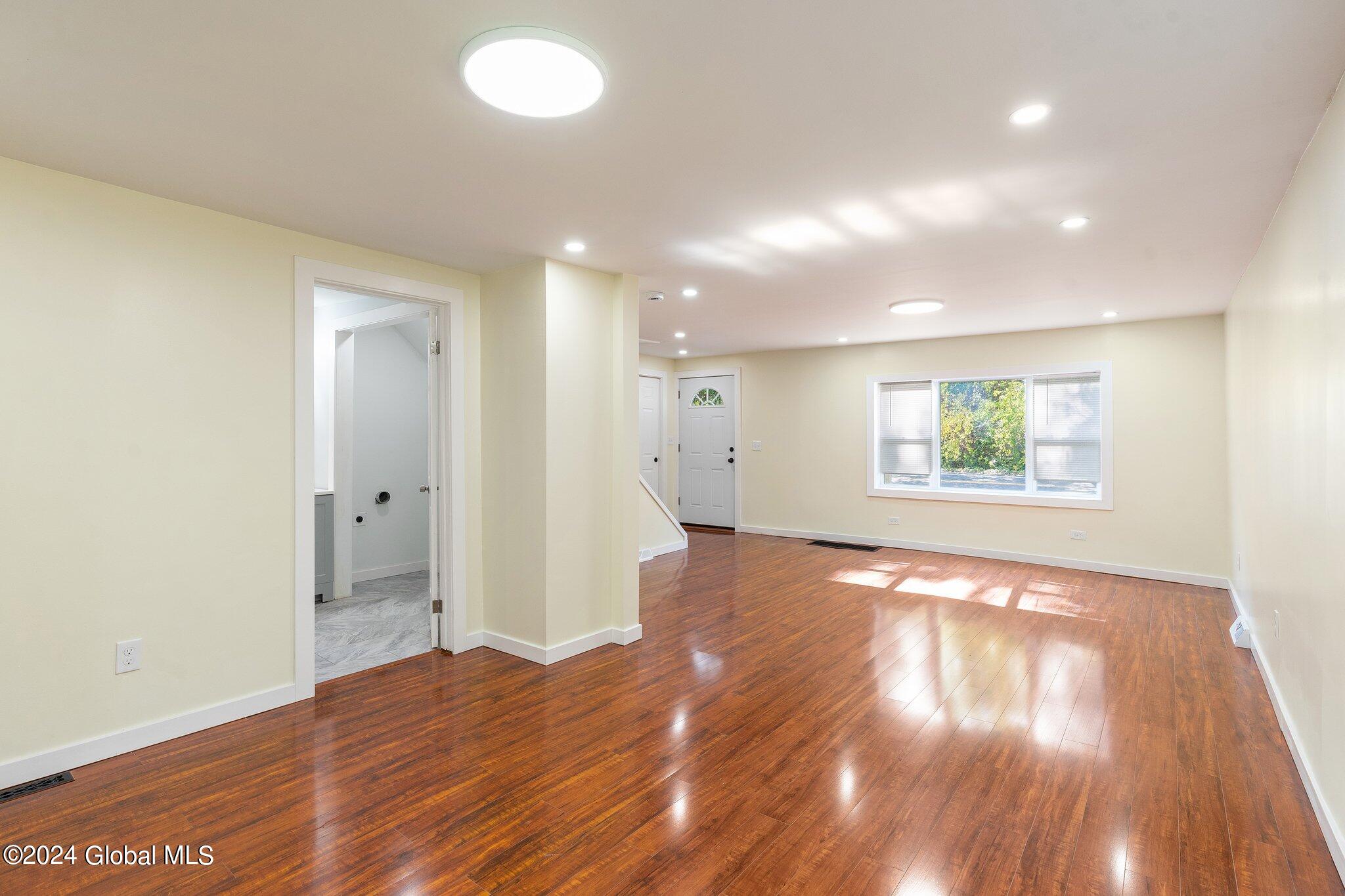 96 W 11th Avenue