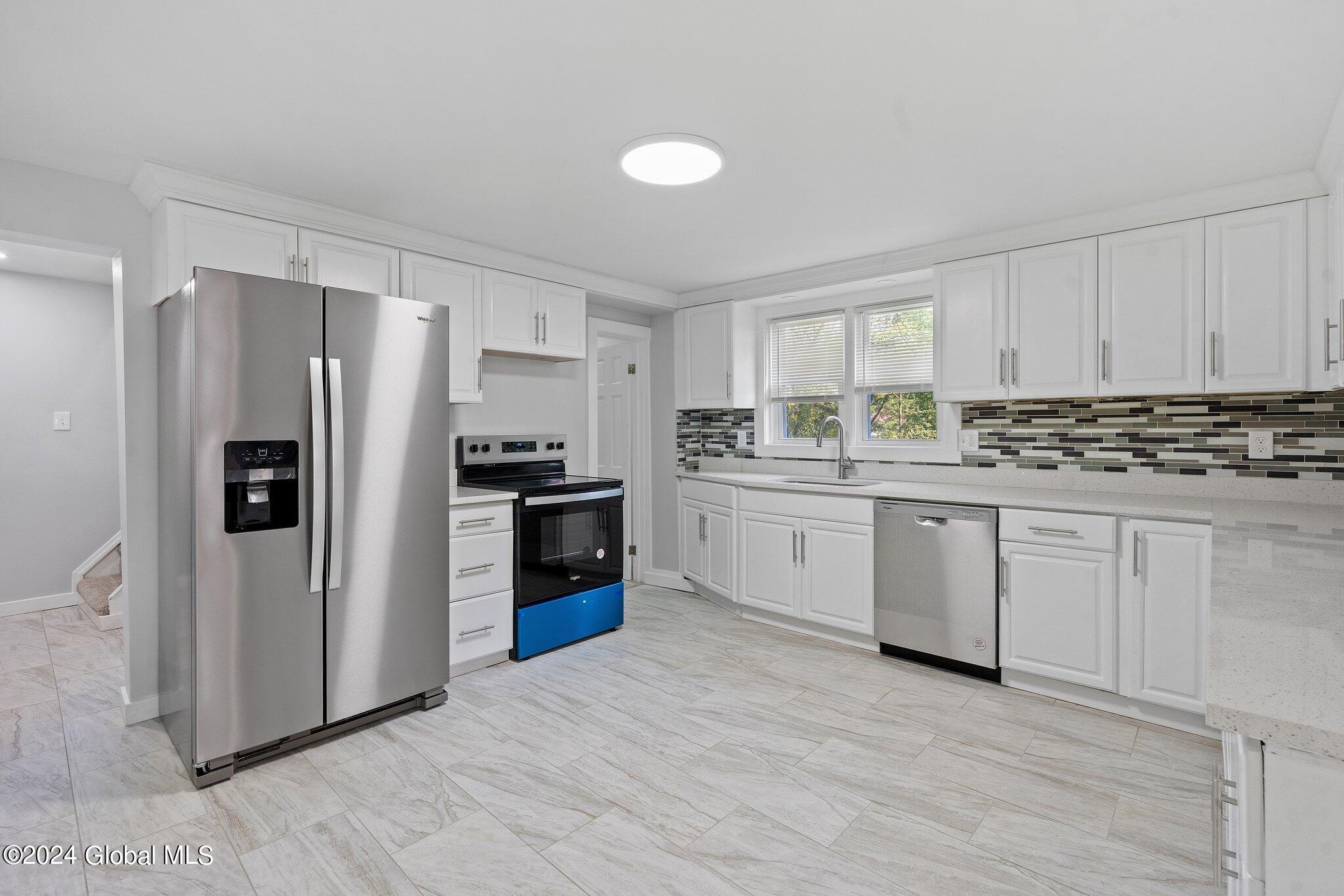 96 W 11th Avenue