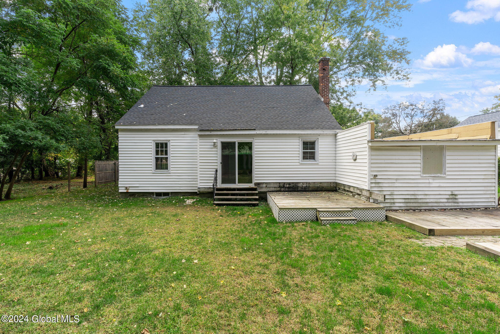 11 Sandra Drive