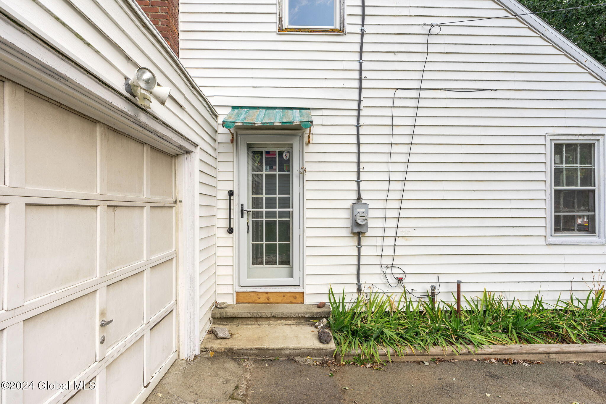11 Sandra Drive
