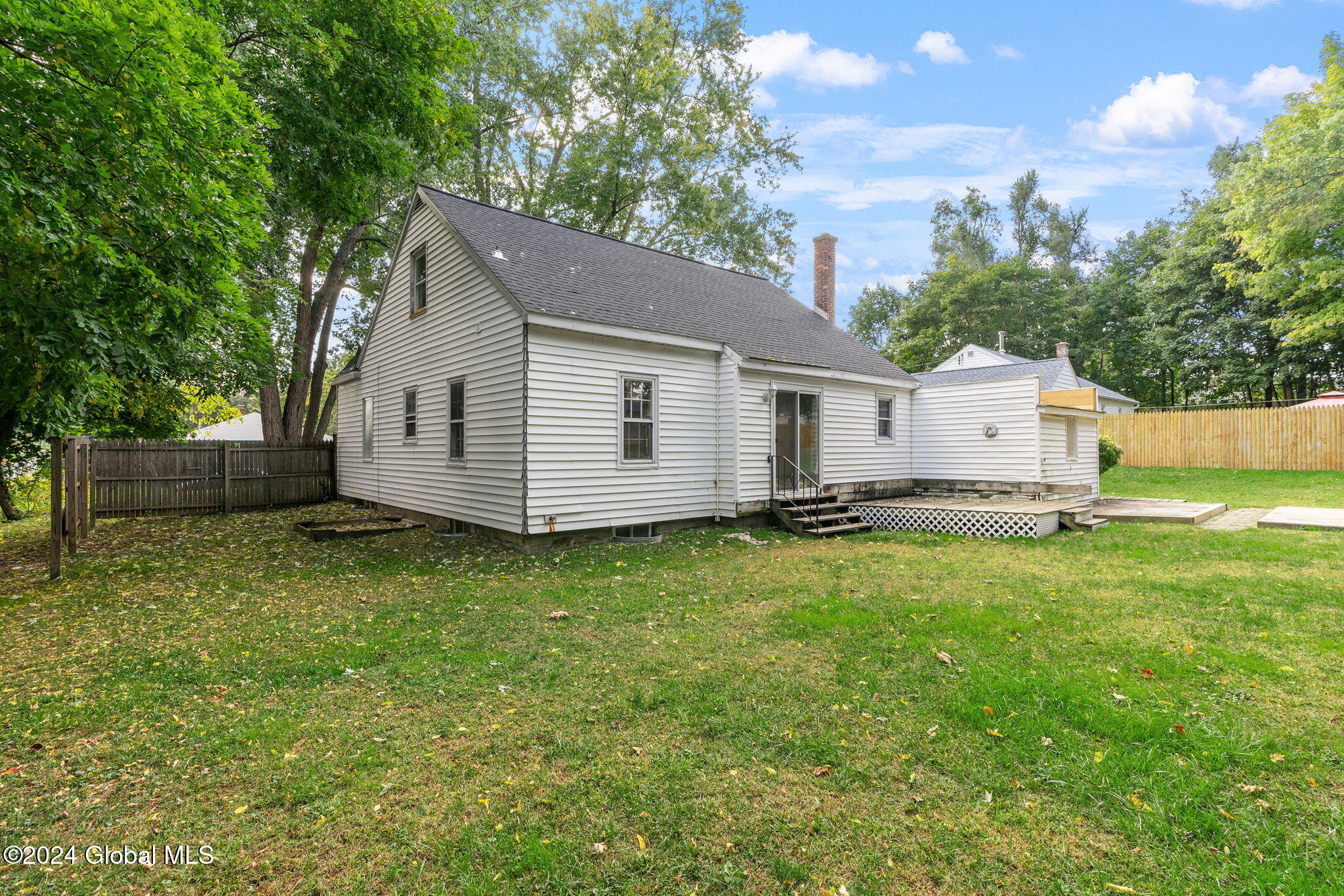 11 Sandra Drive