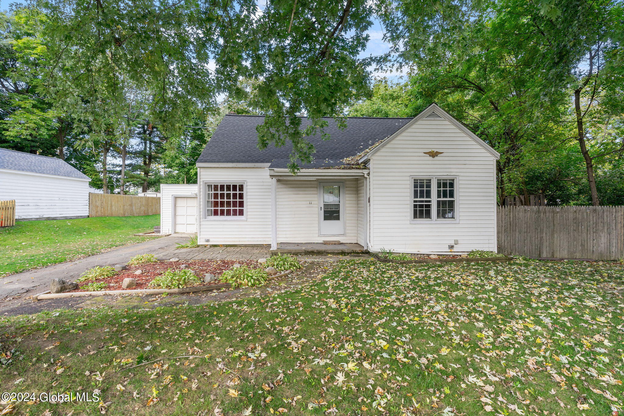11 Sandra Drive