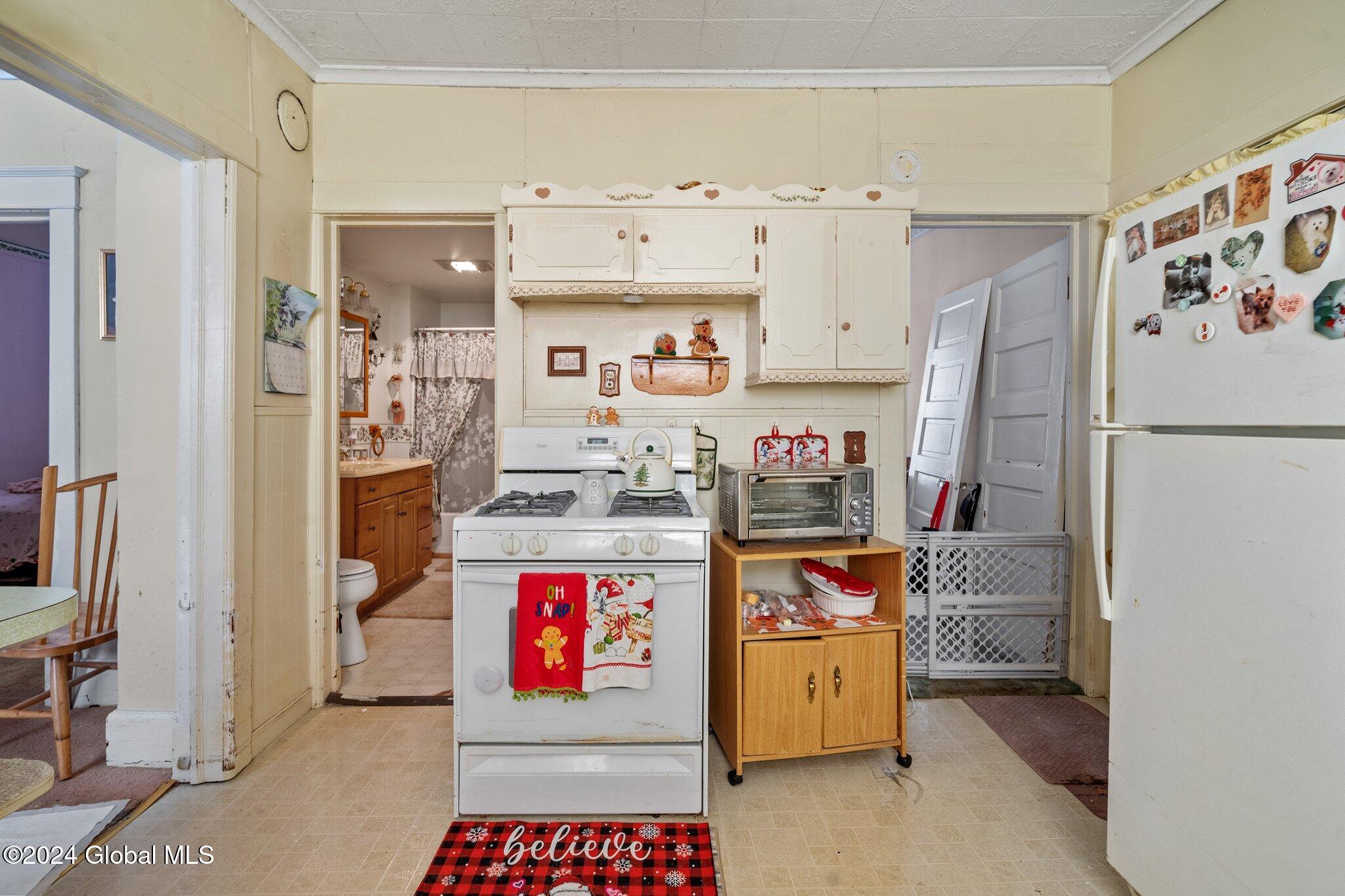 47 Lincoln Avenue