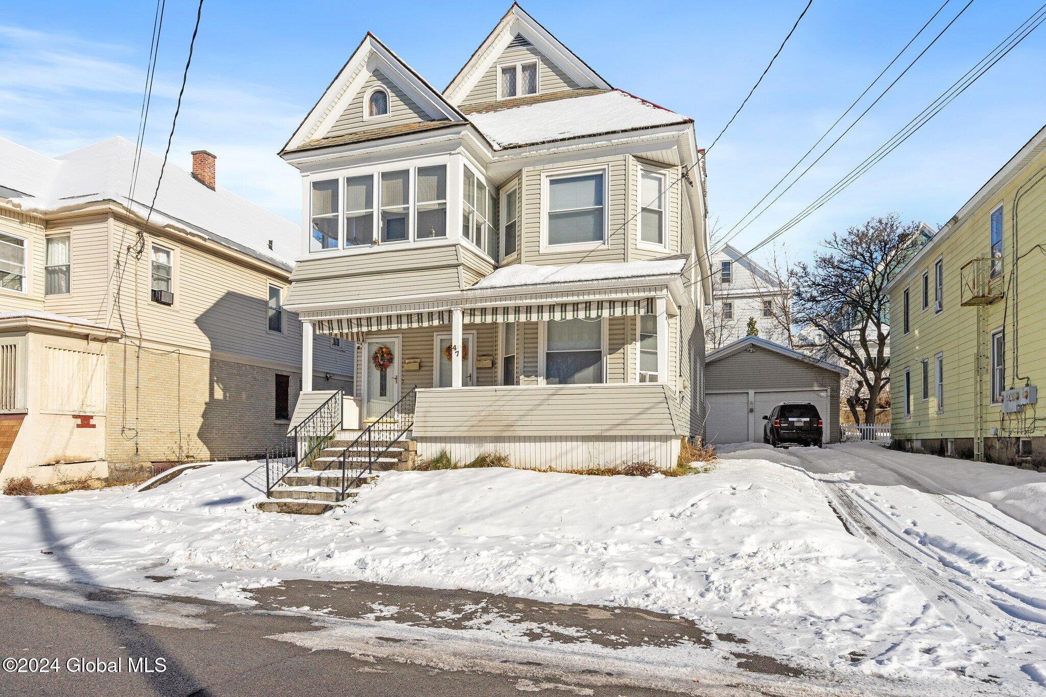47 Lincoln Avenue