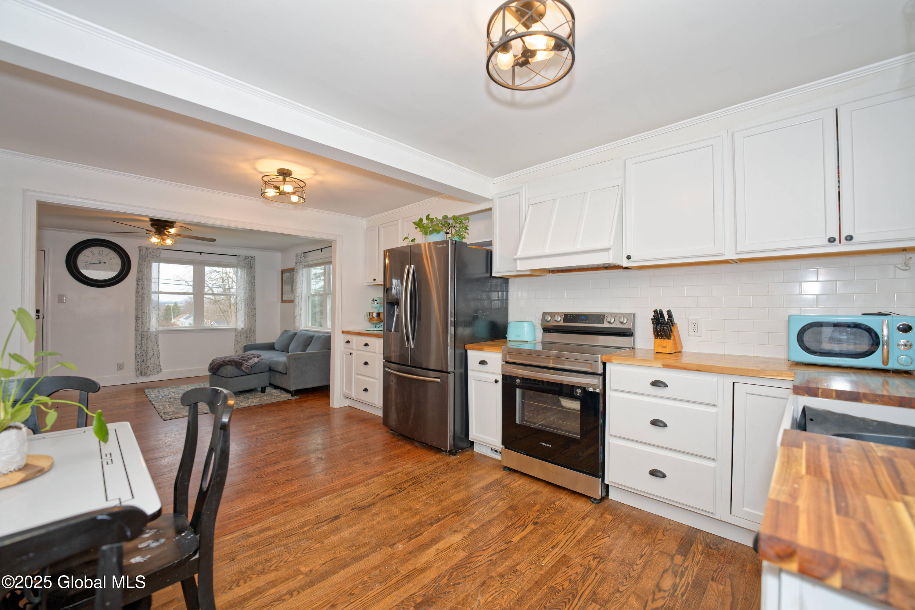 83 Wesleyan Avenue