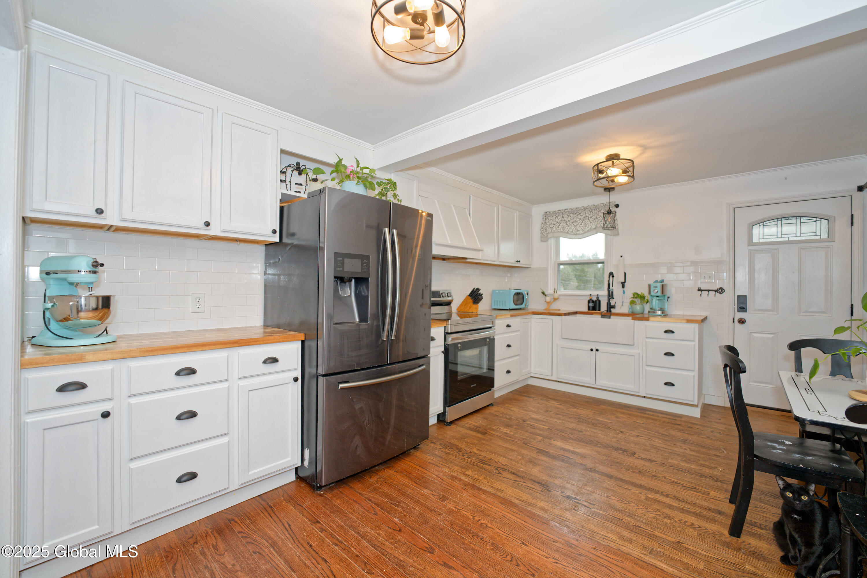 83 Wesleyan Avenue