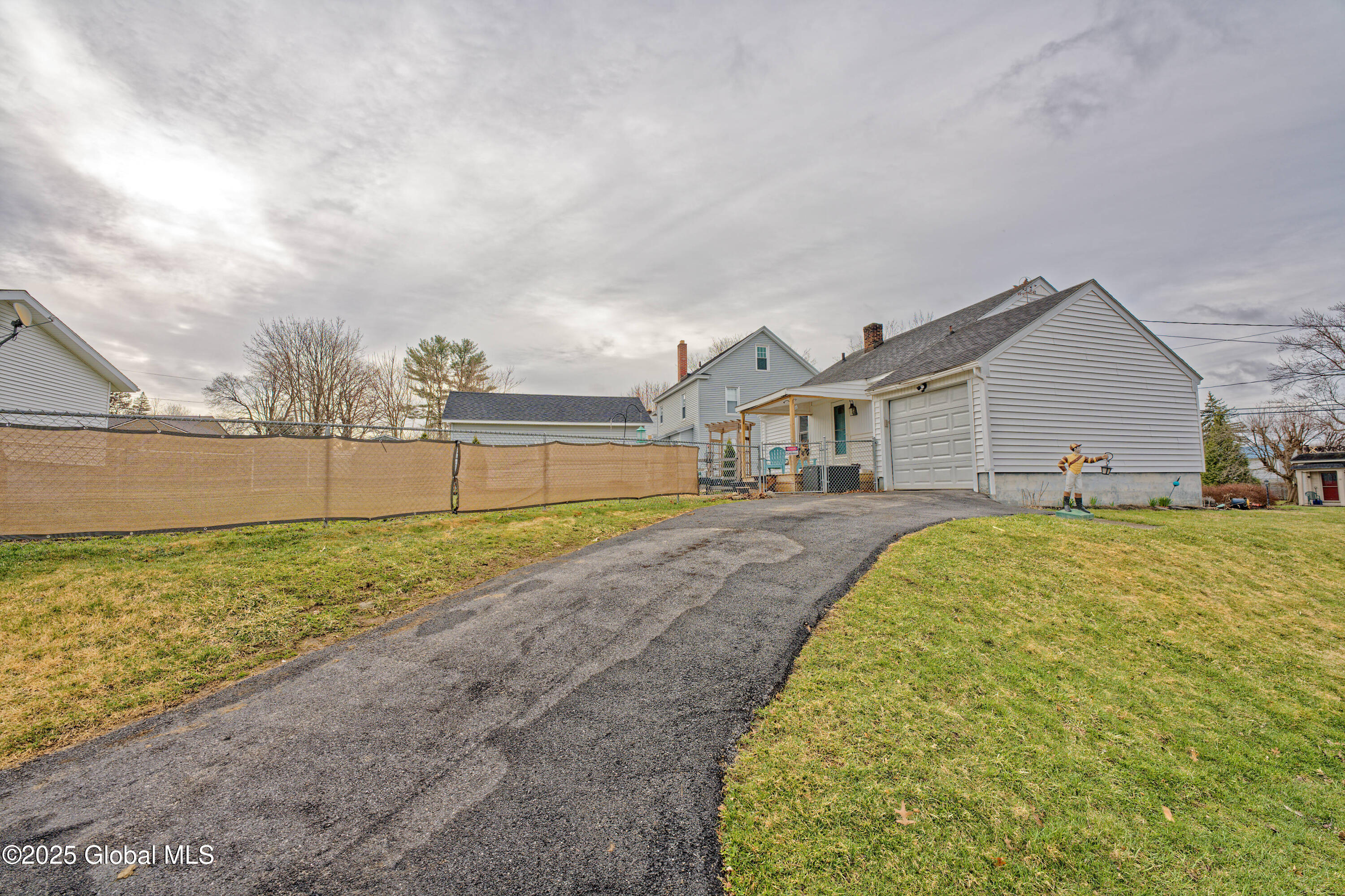 83 Wesleyan Avenue