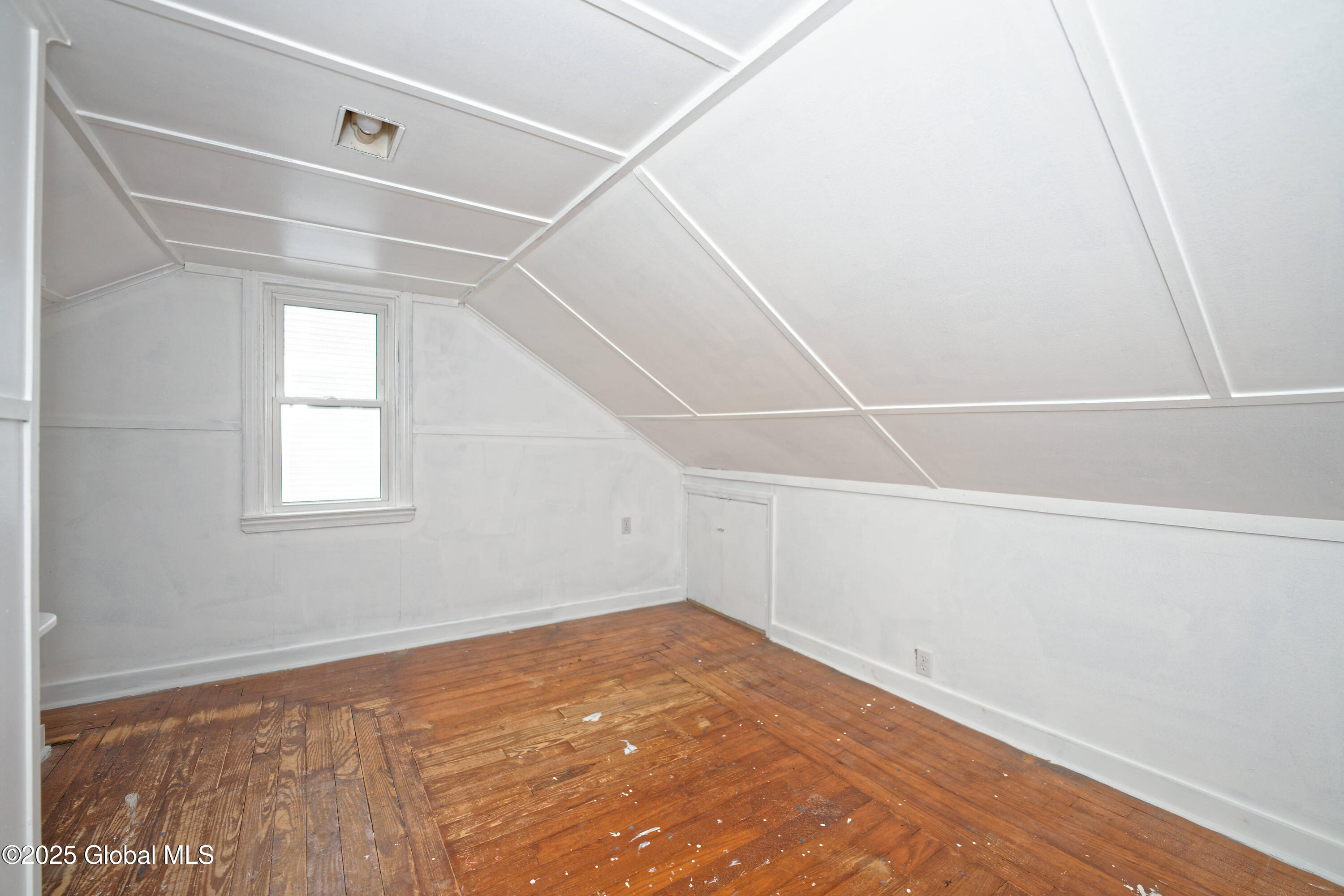 83 Wesleyan Avenue