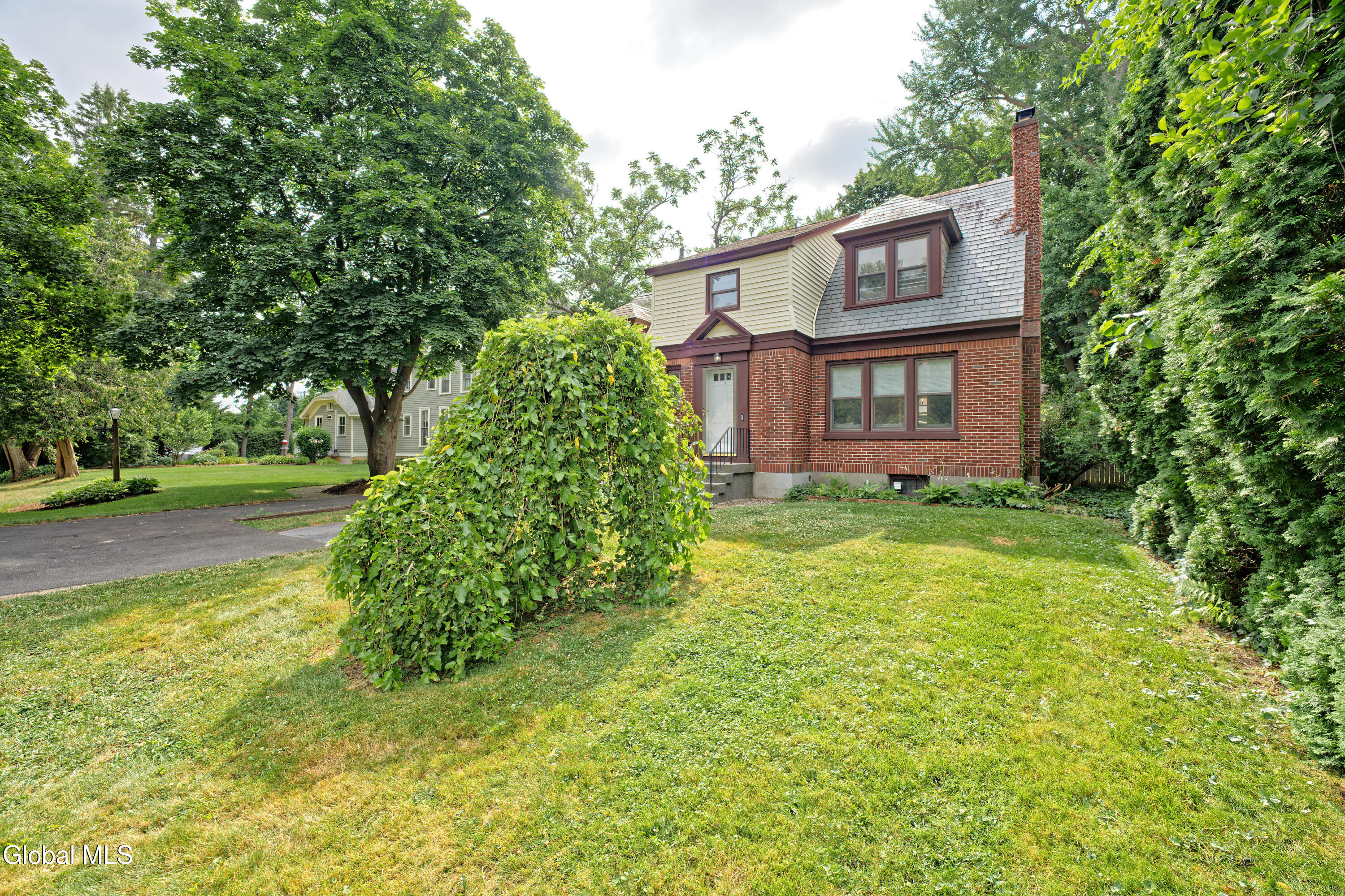 5 Kakely Street
