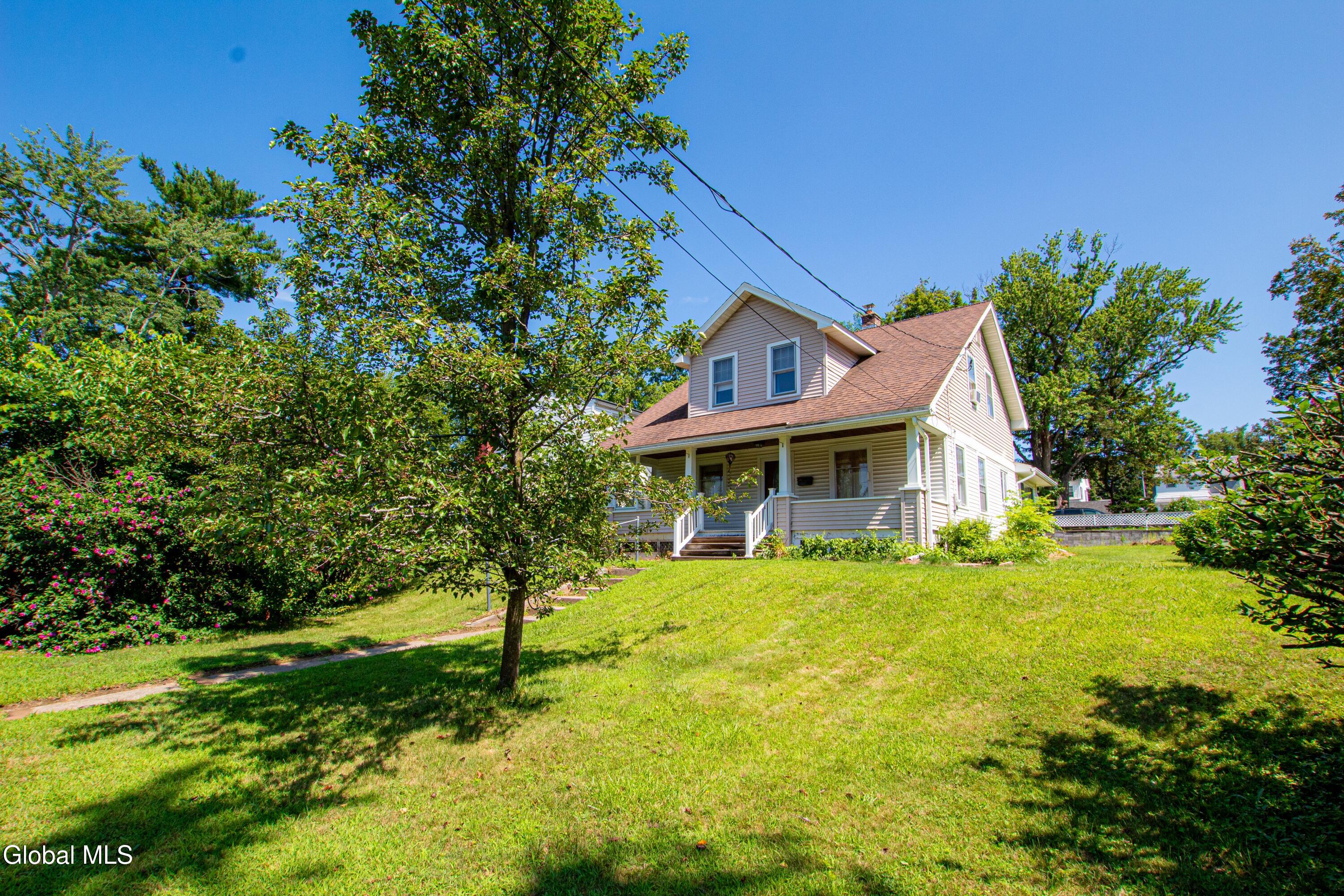 530 Mohawk Avenue