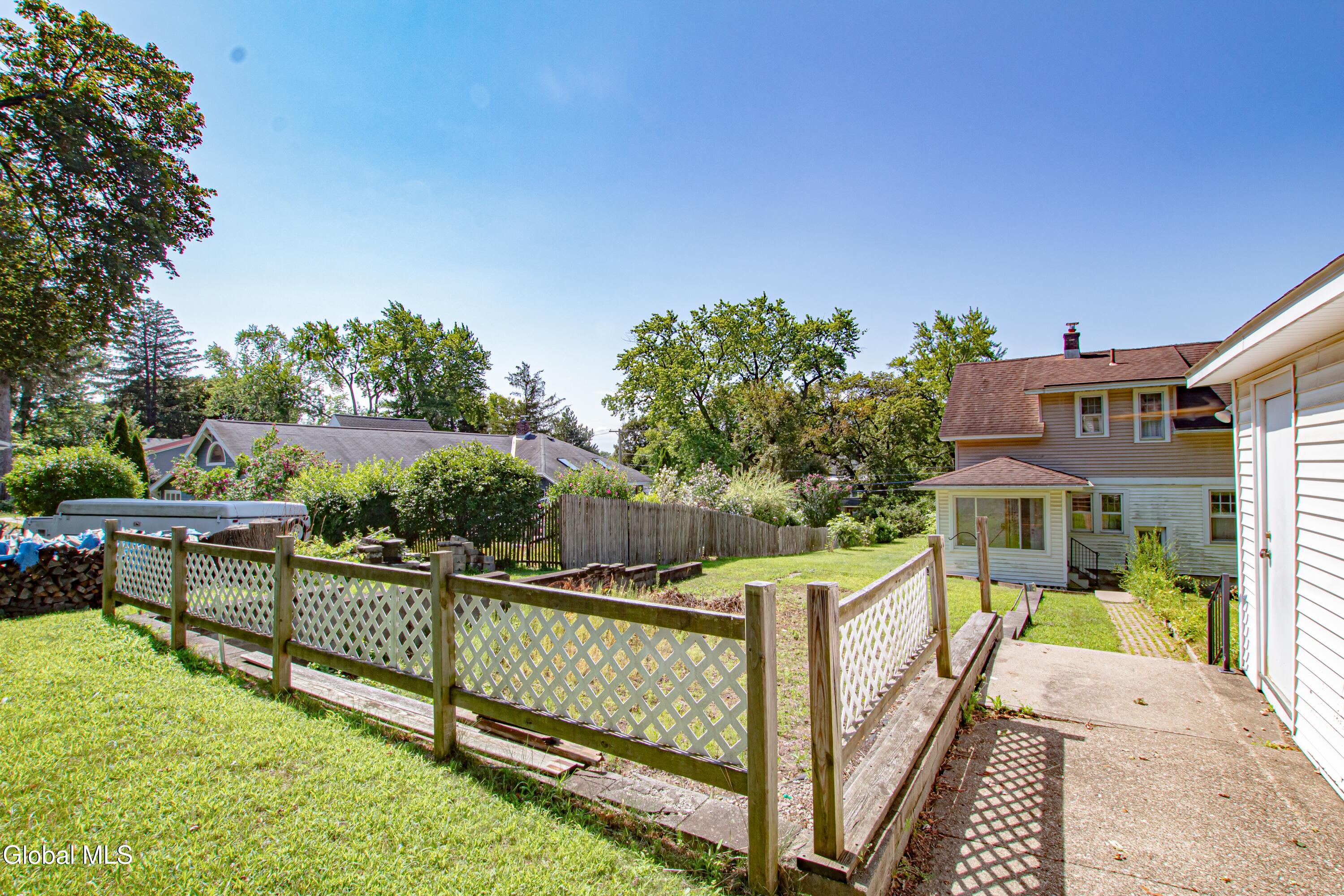 530 Mohawk Avenue