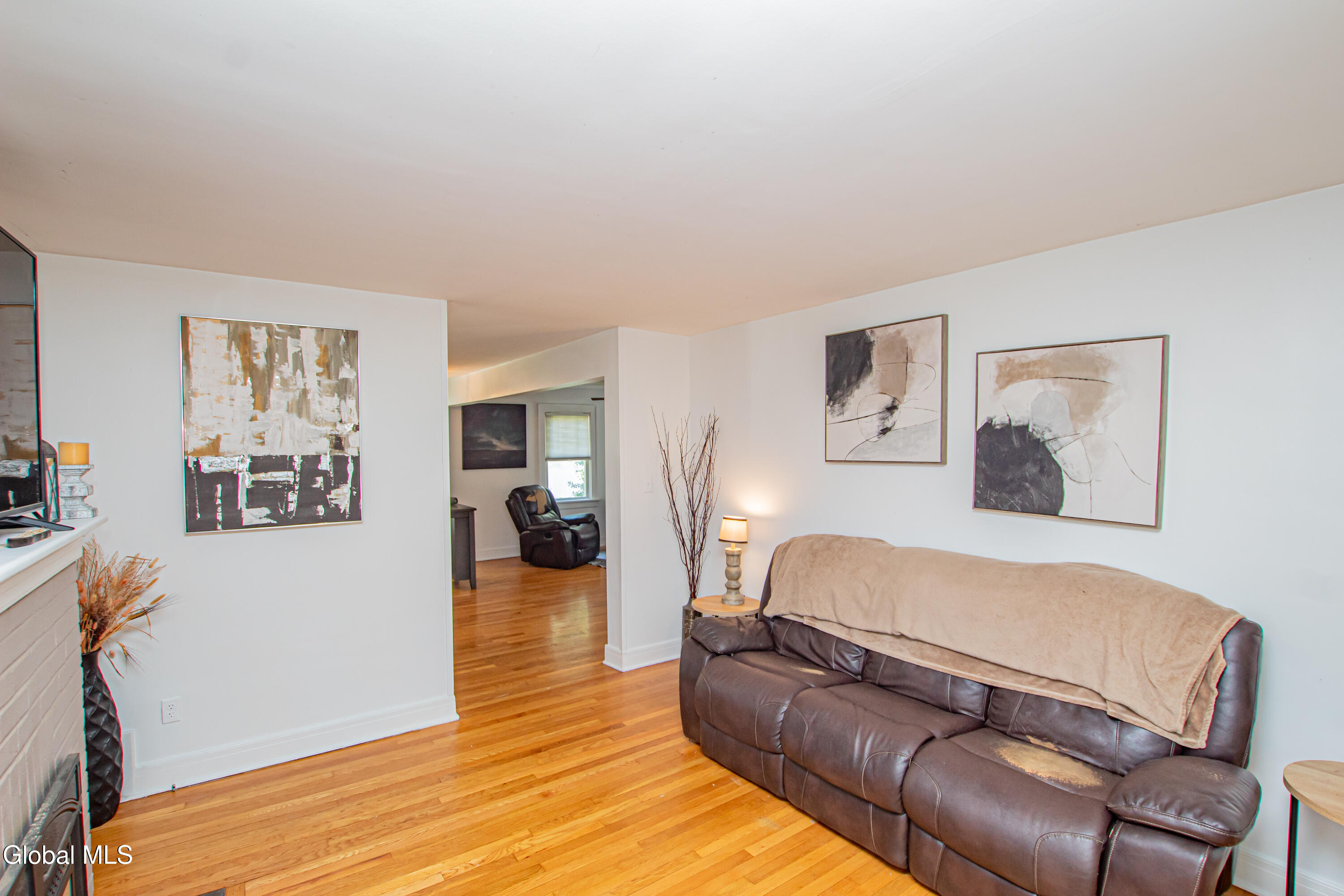 26 Center View Drive