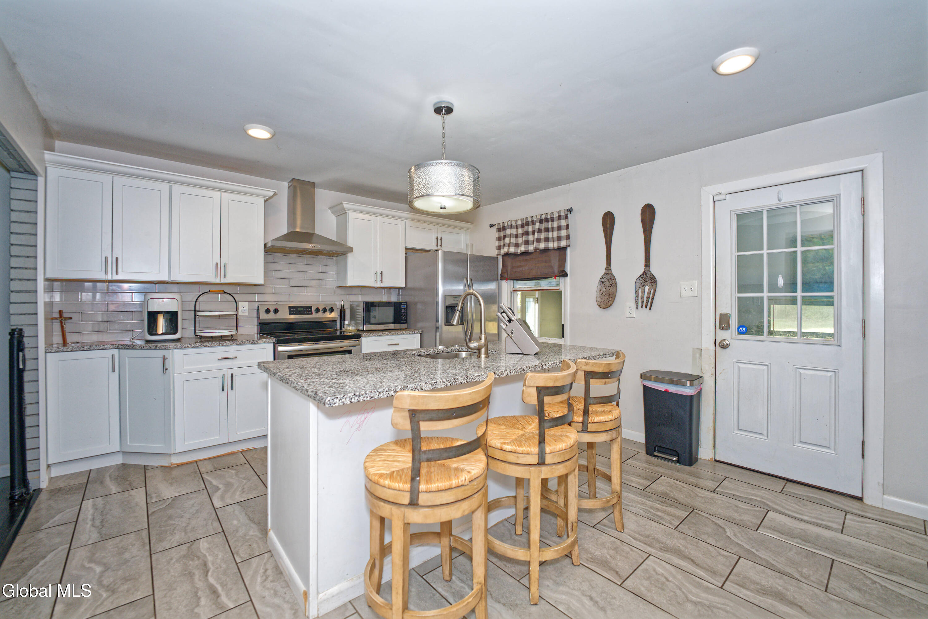 9 Pompano Drive