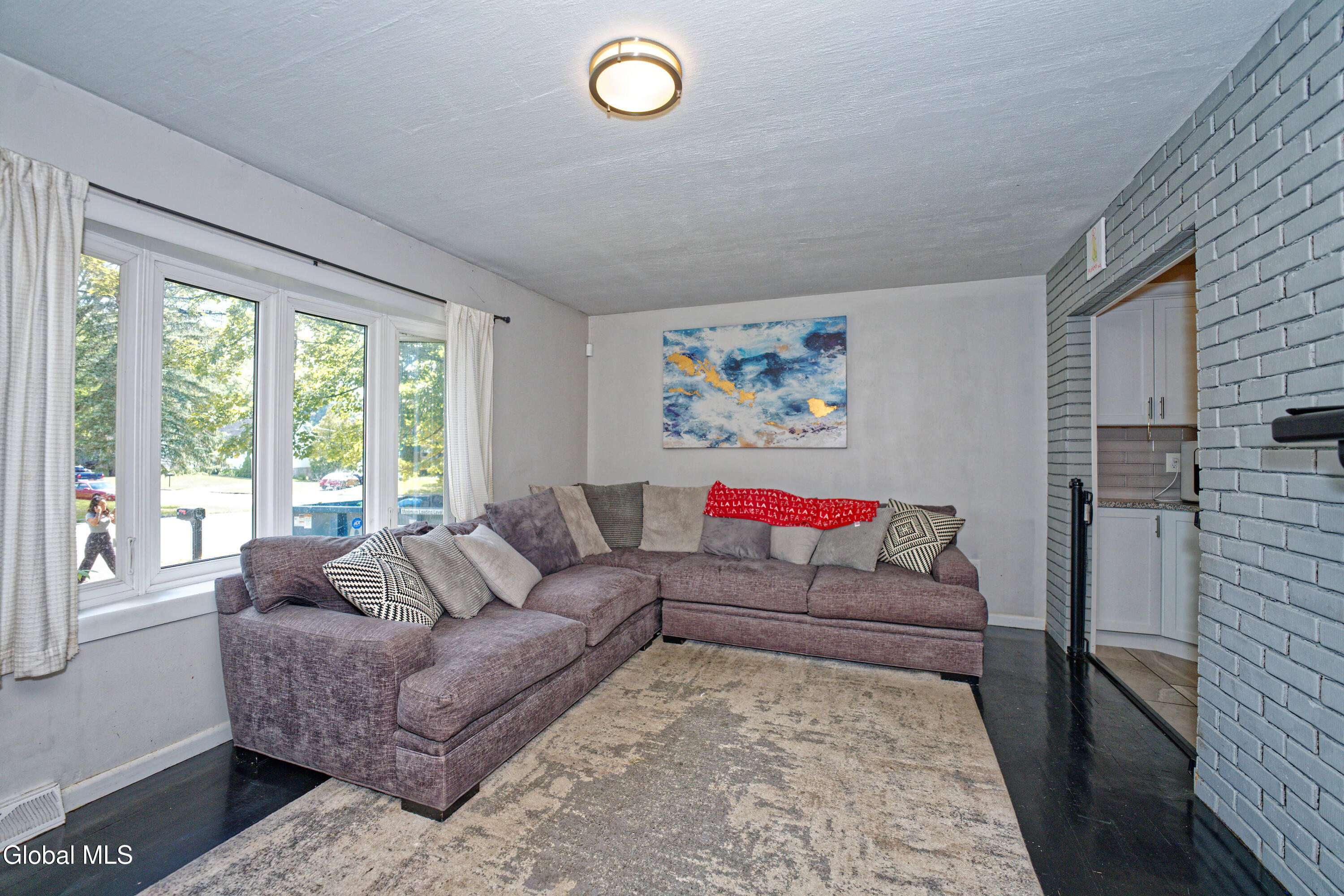 9 Pompano Drive